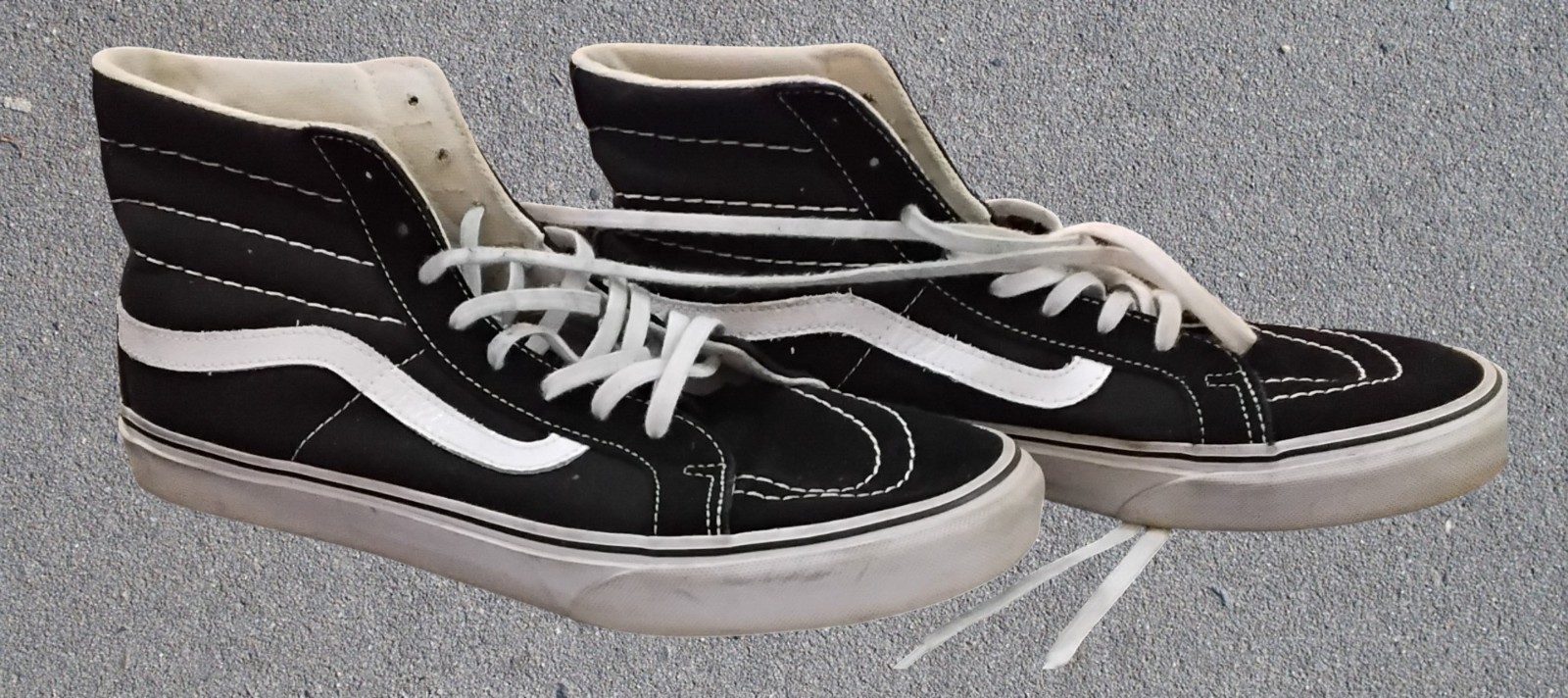 Vans Sk8-Hi sneakers in black and white,