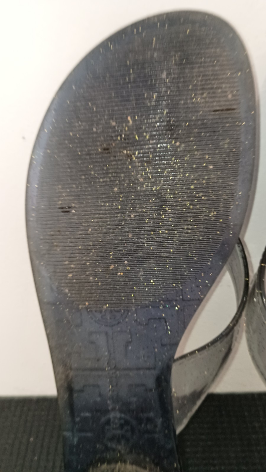 Tory Burch Jelly Sparkle Flip Flops Fit Like 9 Measurements In Pictures