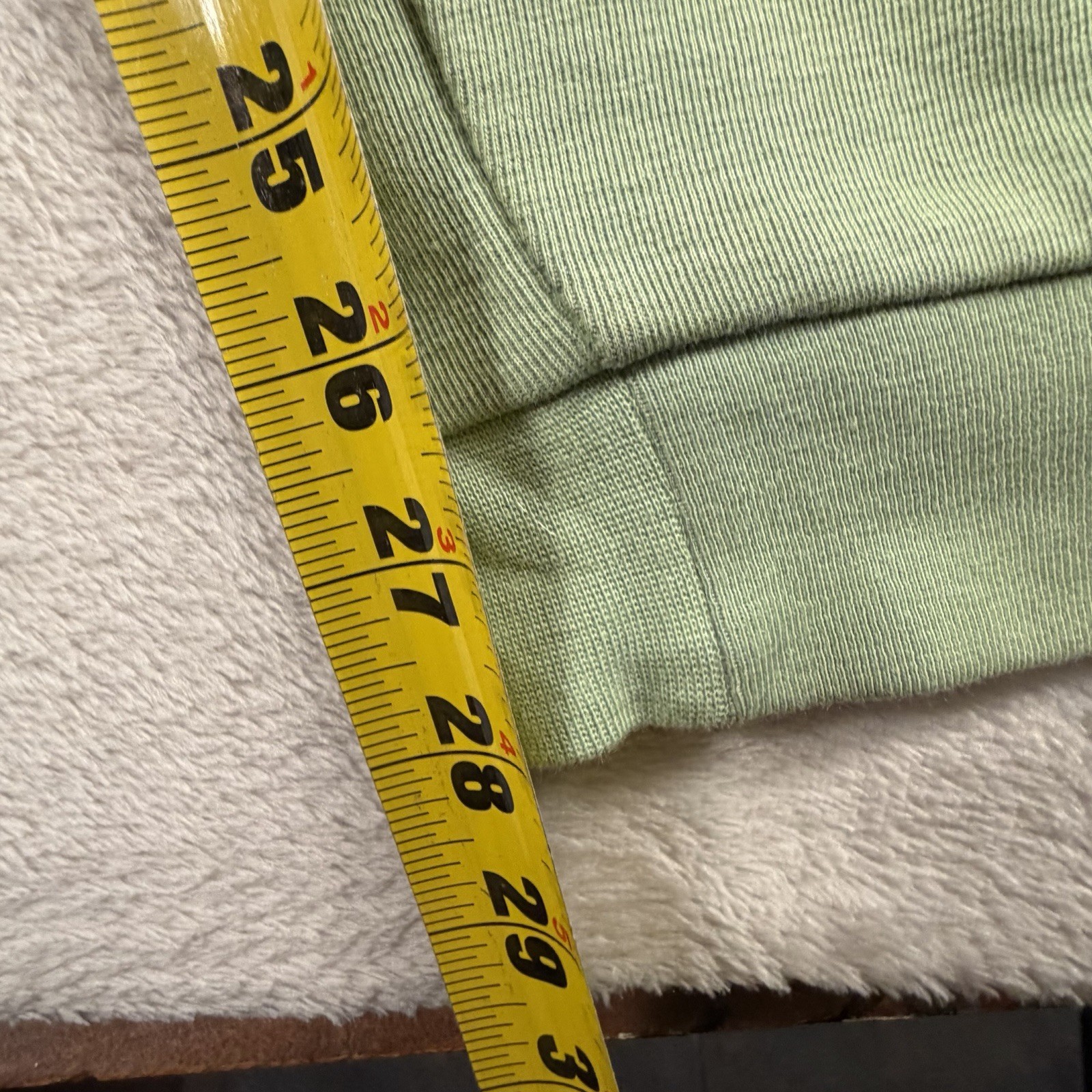 Gymshark Crest Joggers Mens Medium Green Sweatpants Zip Pocket Athletic Logo