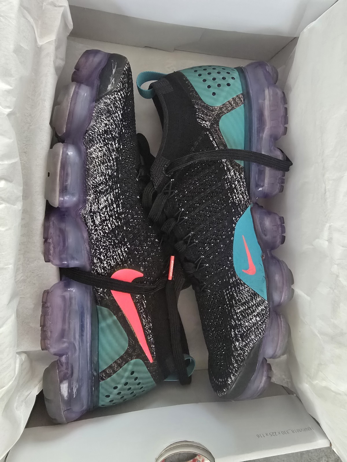 Nike Air VaporMax Flyknit 2 Hot Punch 942842-003 Size 10