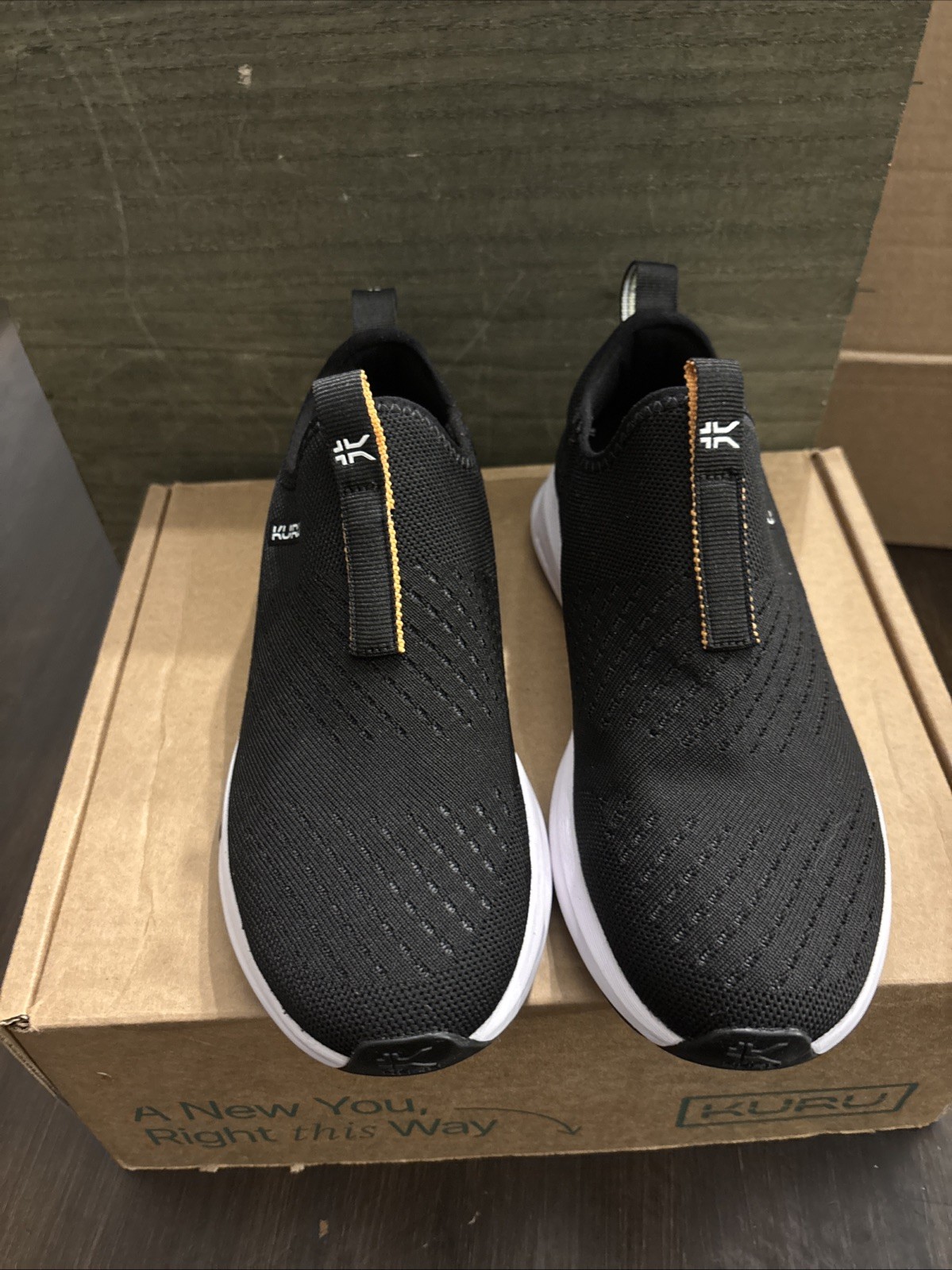 Kuru Atom Slip On Womens Size 7.5 Black White Athletic Walking Shoes Sneakers