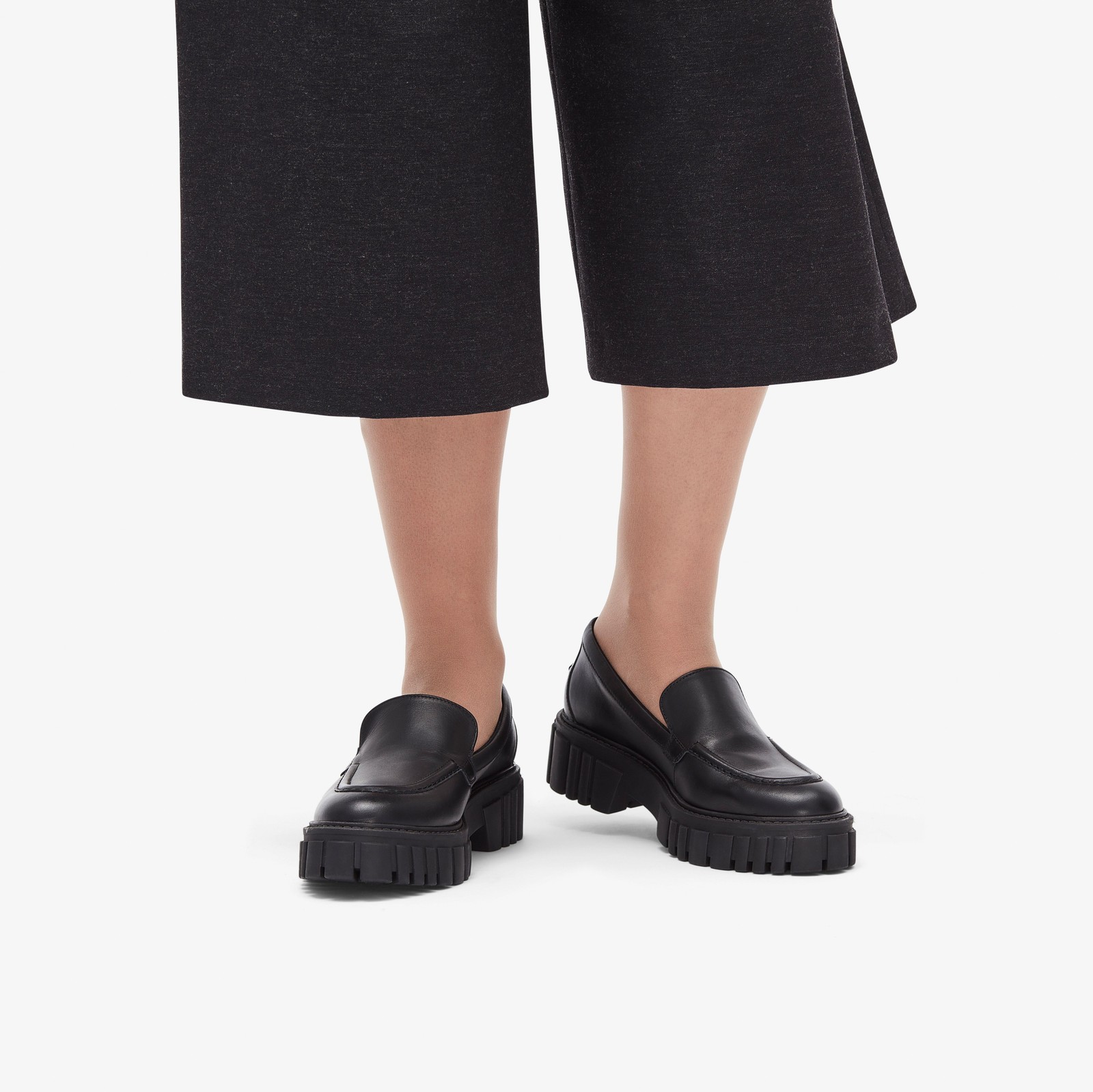 Page Loafer Black Leather