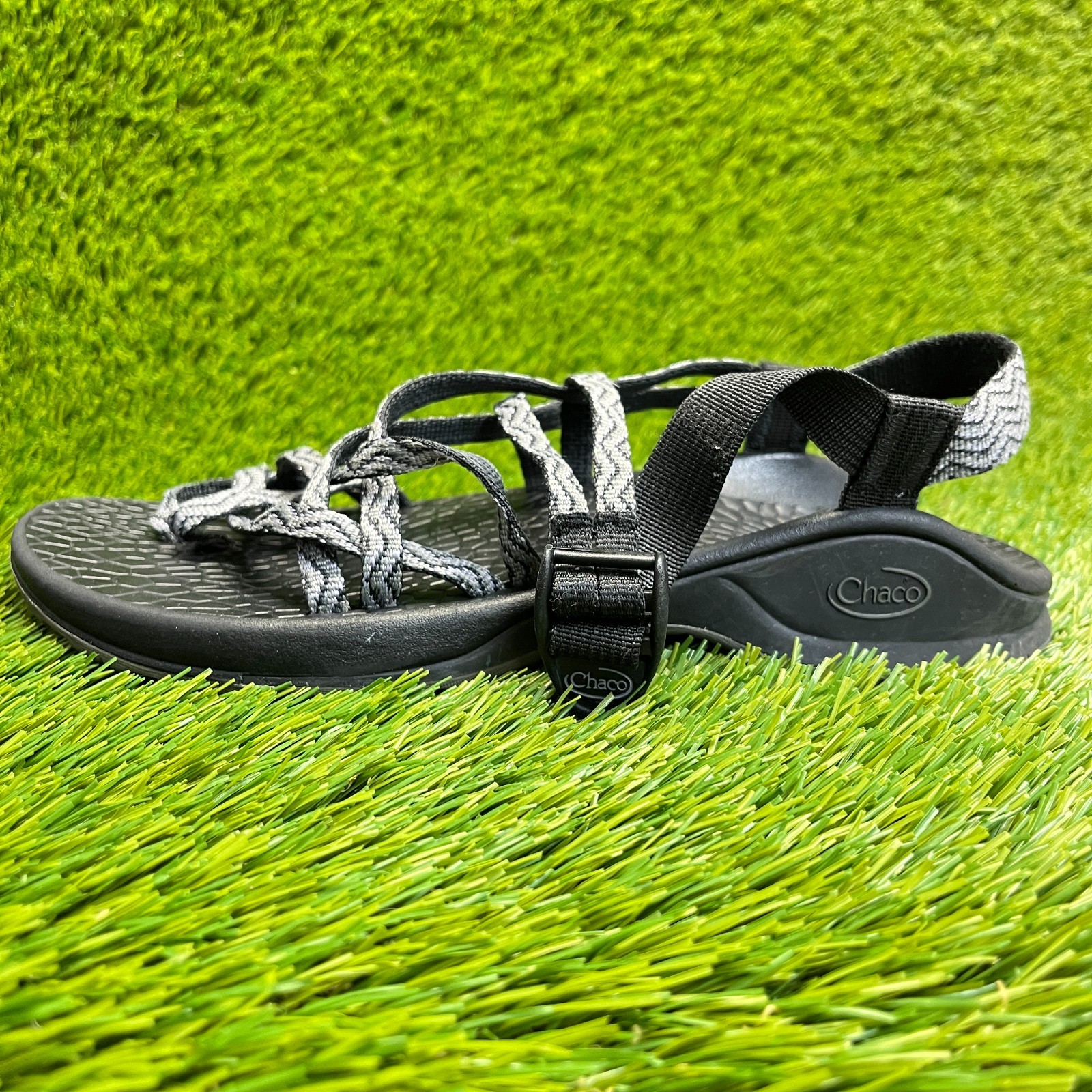 Chaco Updraft EcoTread X2 Womens Size 9 Gray Black Beach Walking Strappy Sandals