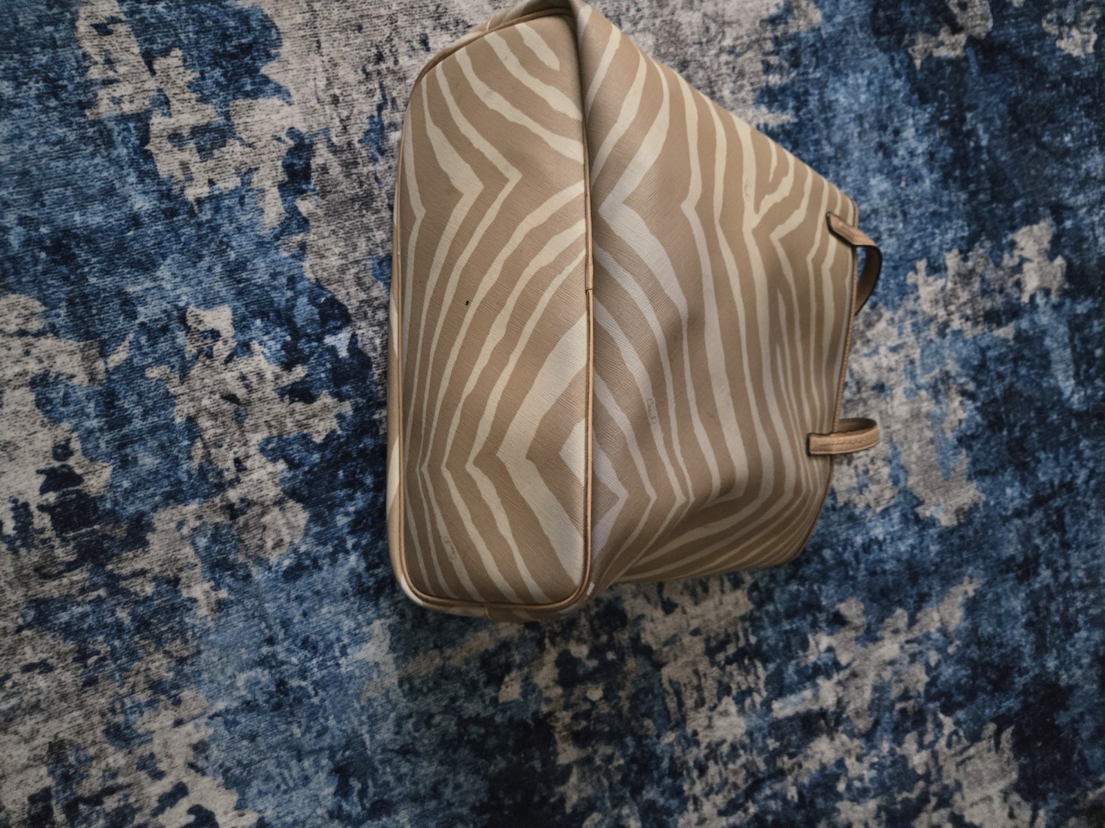 Beige/Tan Zebra Print Large Shoulder Bag Zip Closure, Pouch, Lined Pockets