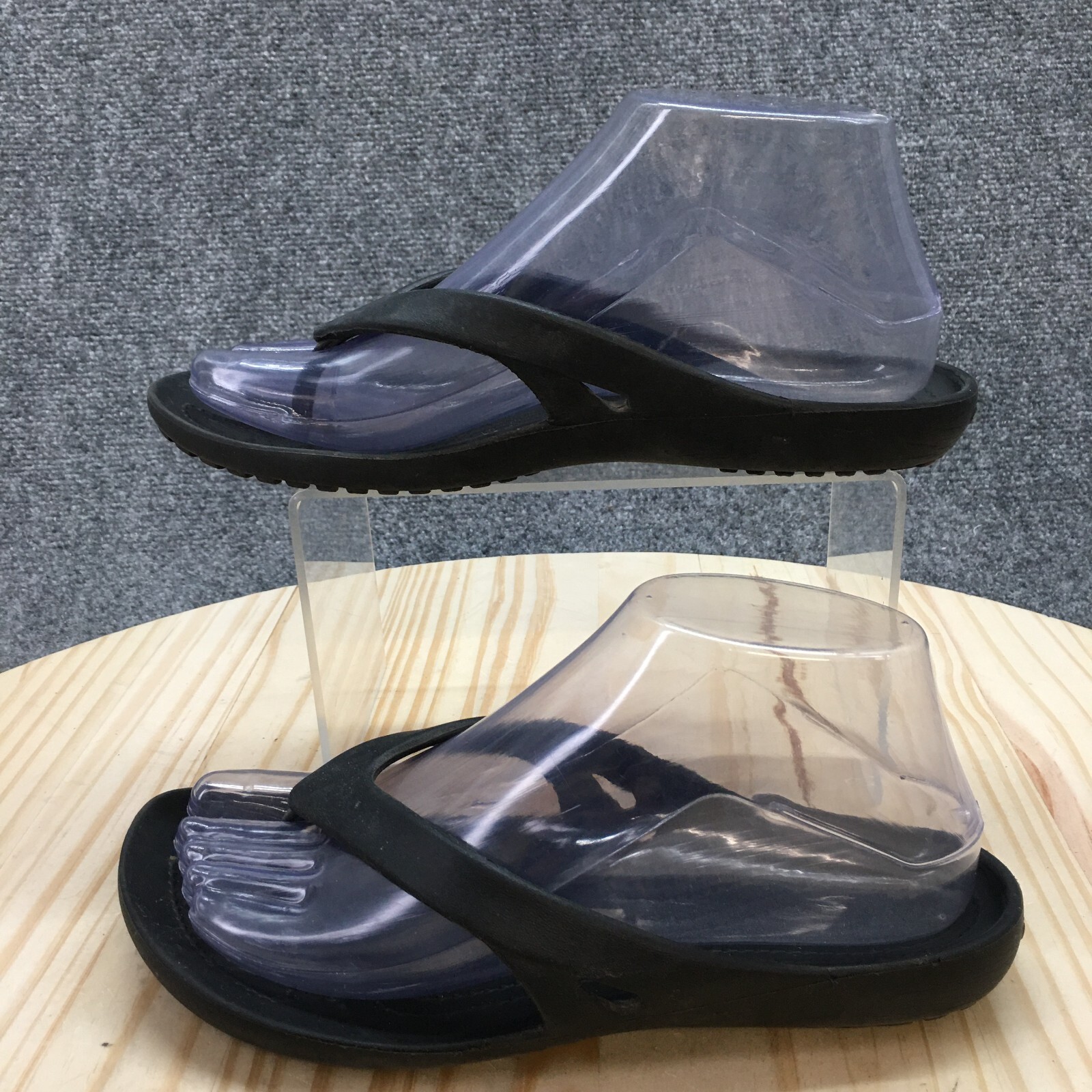 Crocs Sandals Womens 7 Kadee II Flip Flop Black Slip On Casual Comfort Toe Post
