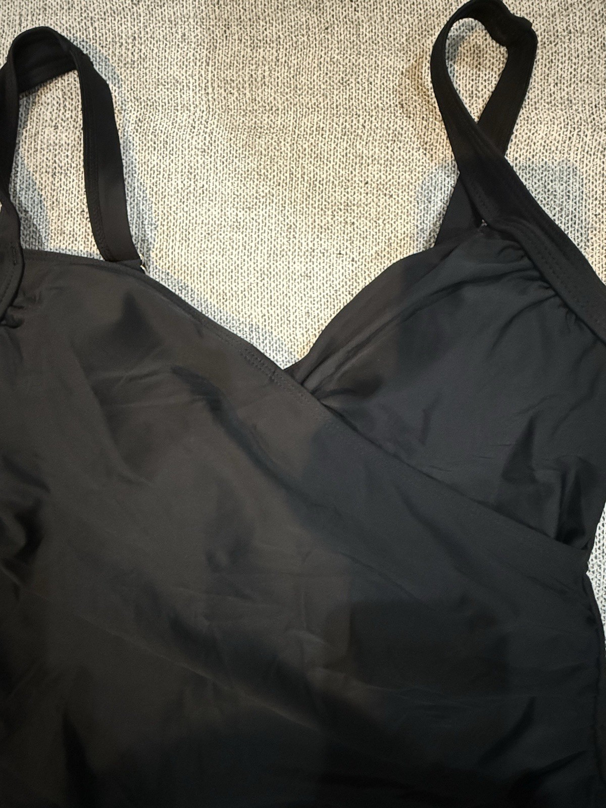Women’s Black Solid 2-Piece Tankini Top Bikini Bottom Adjustable Straps Size L