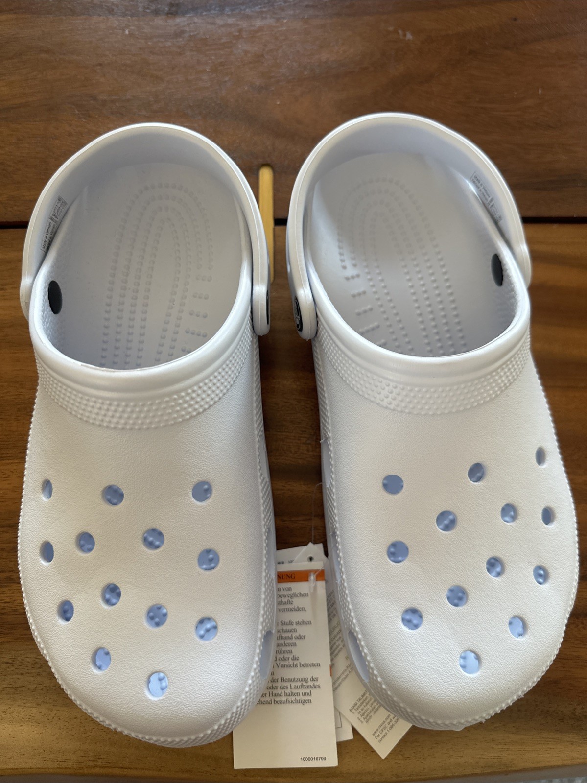 BRAND NEW Crocs 10001-5AF-M7 Classic Dreamscape Clogs SIZE 9 MEN – SIZE 11WOMEn