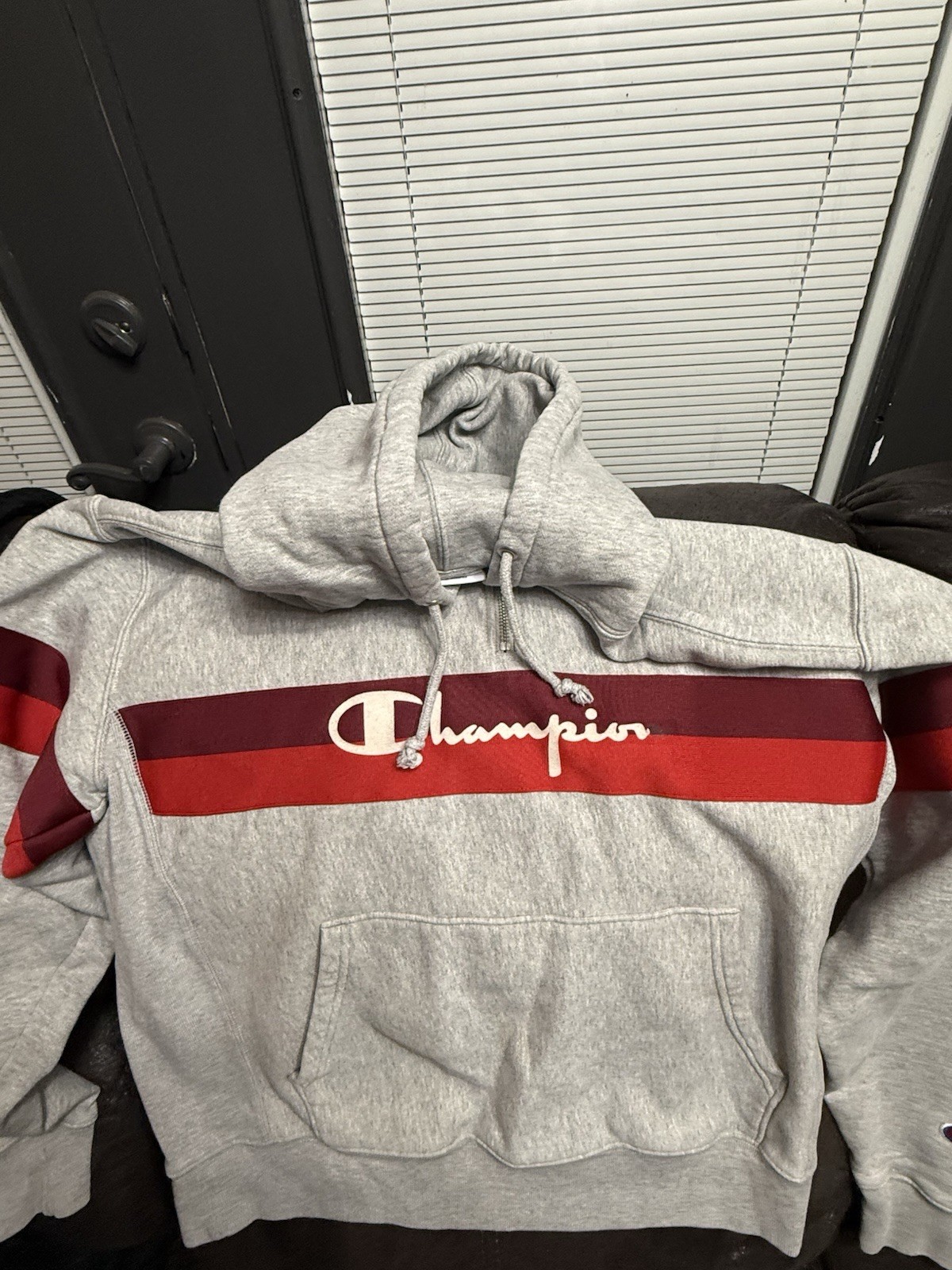 Champion Reverse Weave Men’s L Gray/Red Colorblock Logo 1/4 Zip Hoodie