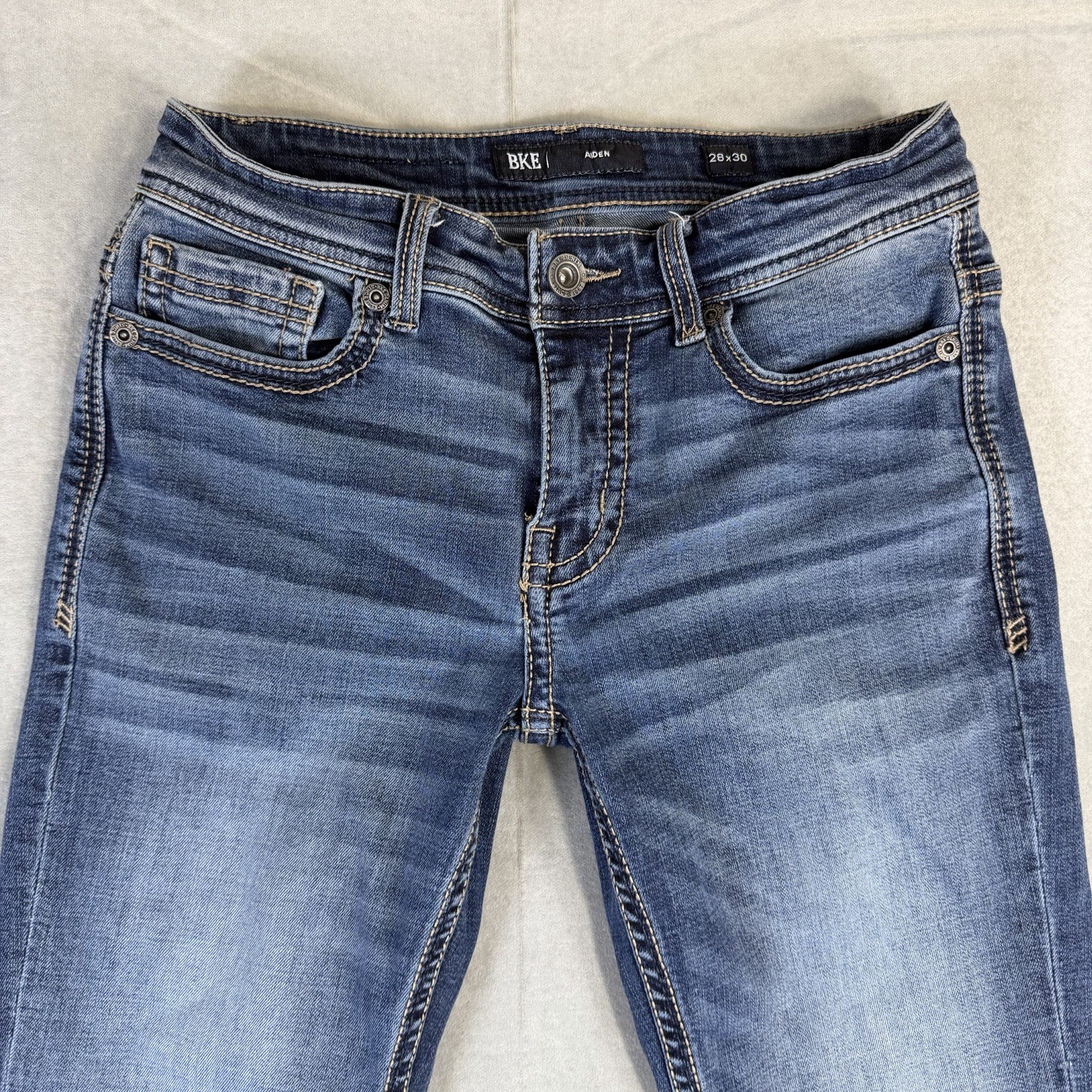 BKE Aiden Jeans Men’s 28×30 Blue Bootcut Dark Wash Western Buckle Stretch Denim