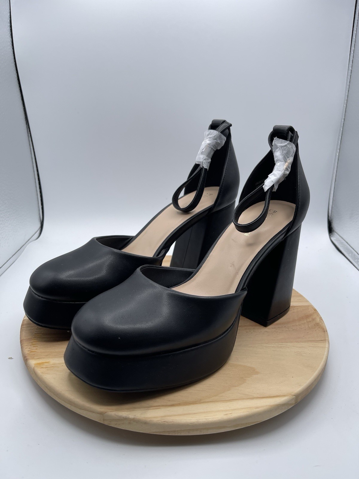 New! Burudani Women’s Black Chunky Platform Block Heels Size 8.5
