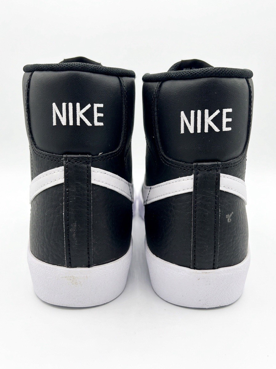 Nike Blazer Mid Black White High Top Leather Athletic Basketball Sneakers