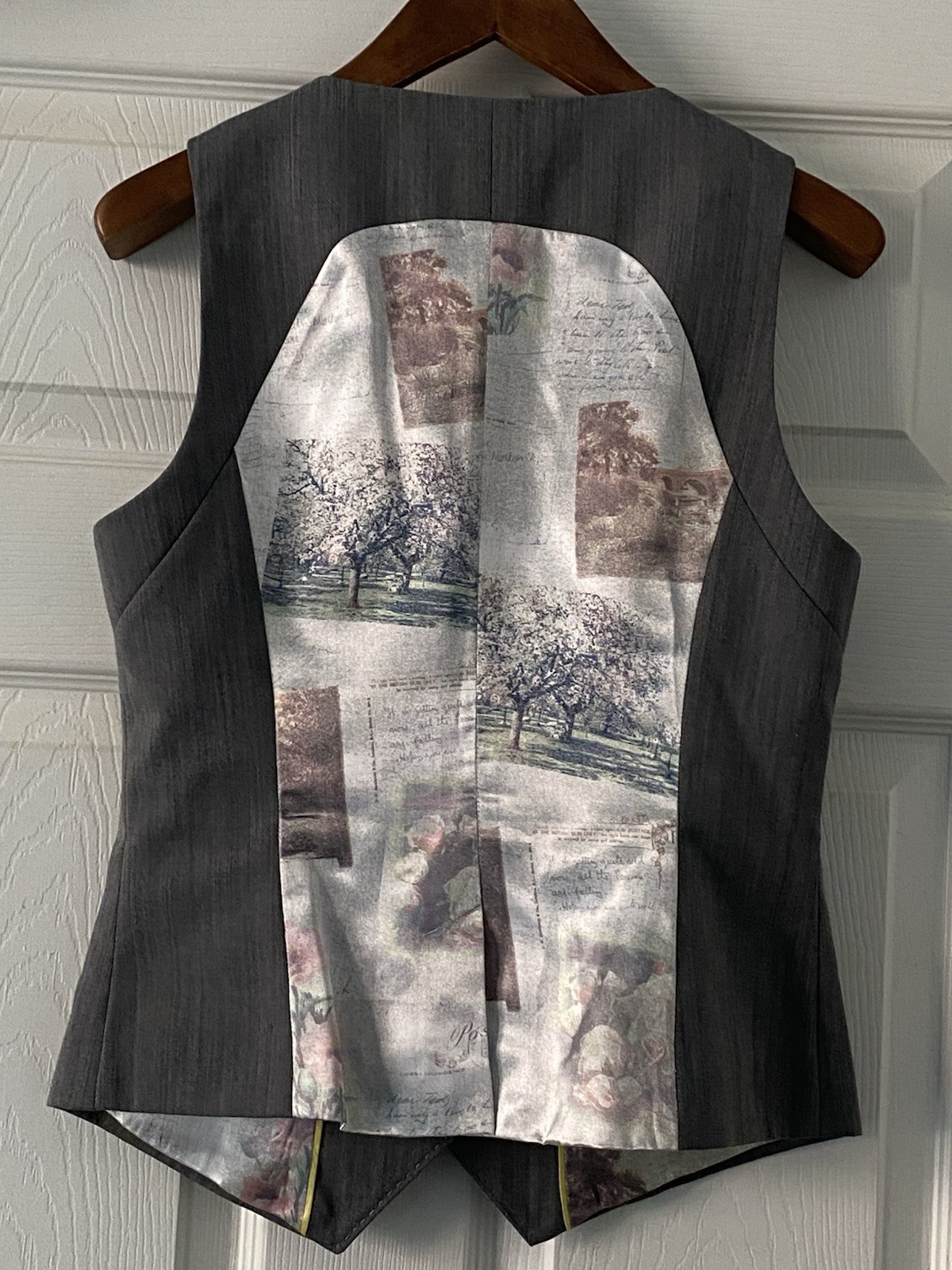 Ted Baker London Grey Herringbone wool rich 2-Piece Suit Lined Tailored Size 10