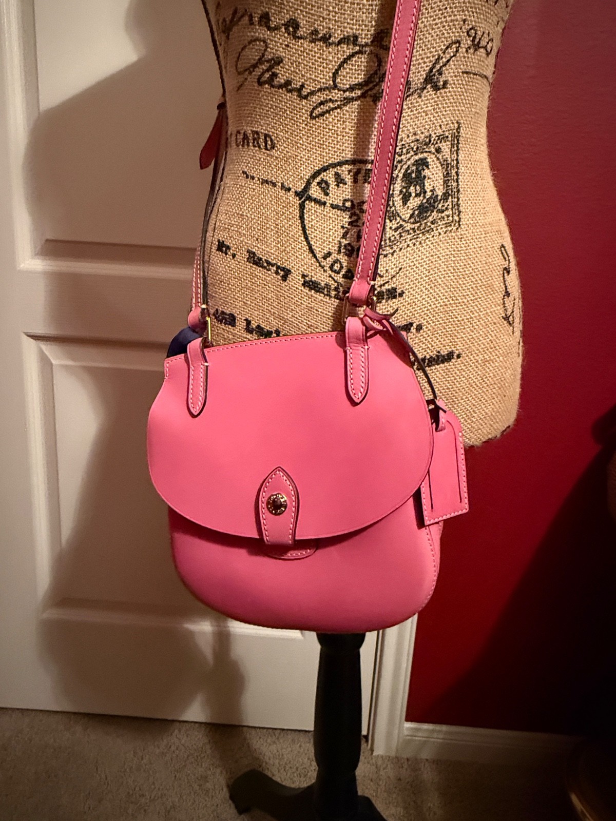 Dooney & Bourke Medium Pink Shoulder Bag Turn Lock, Dust Bag & Registration Card