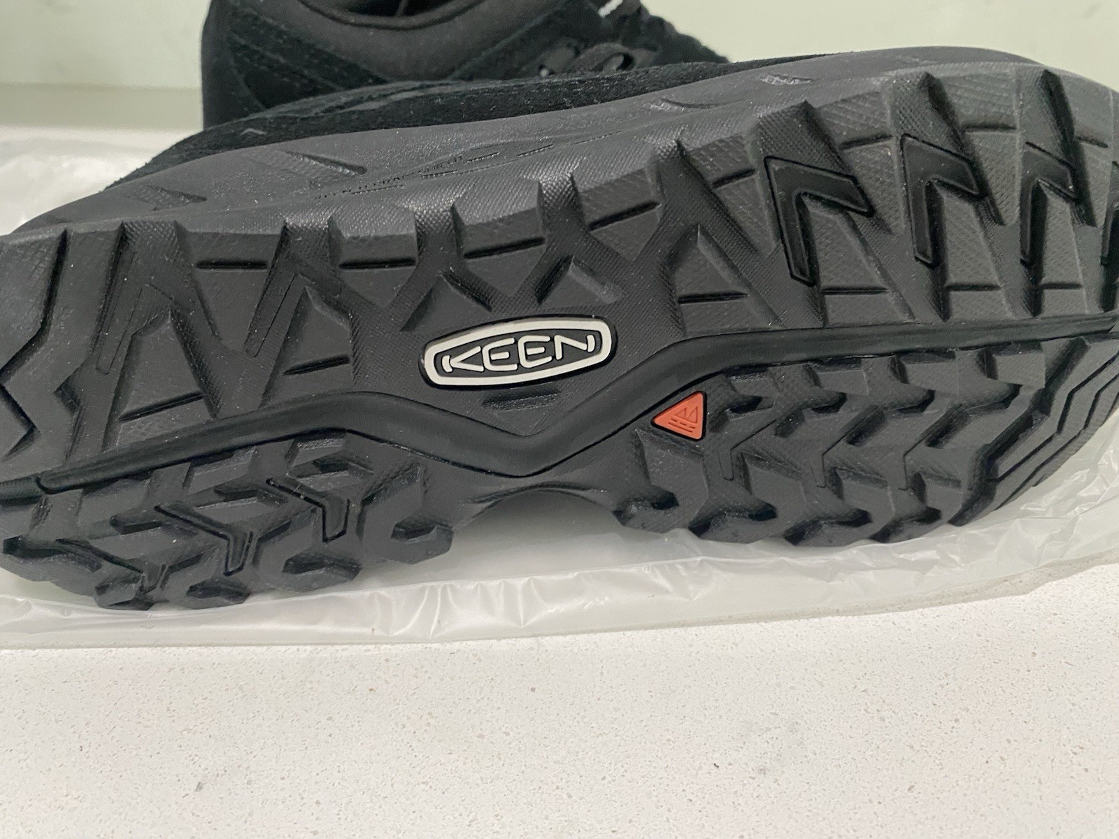 NEW Womens Keen Hightrail Waterproof Hiking Sneakers Shoes, size 8
