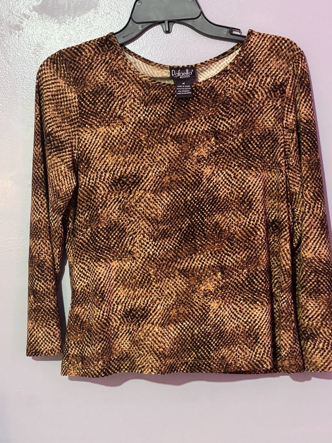 Rafaella Petites Brown Snakeskin Print Long Sleeve Scoop Neck Top Med