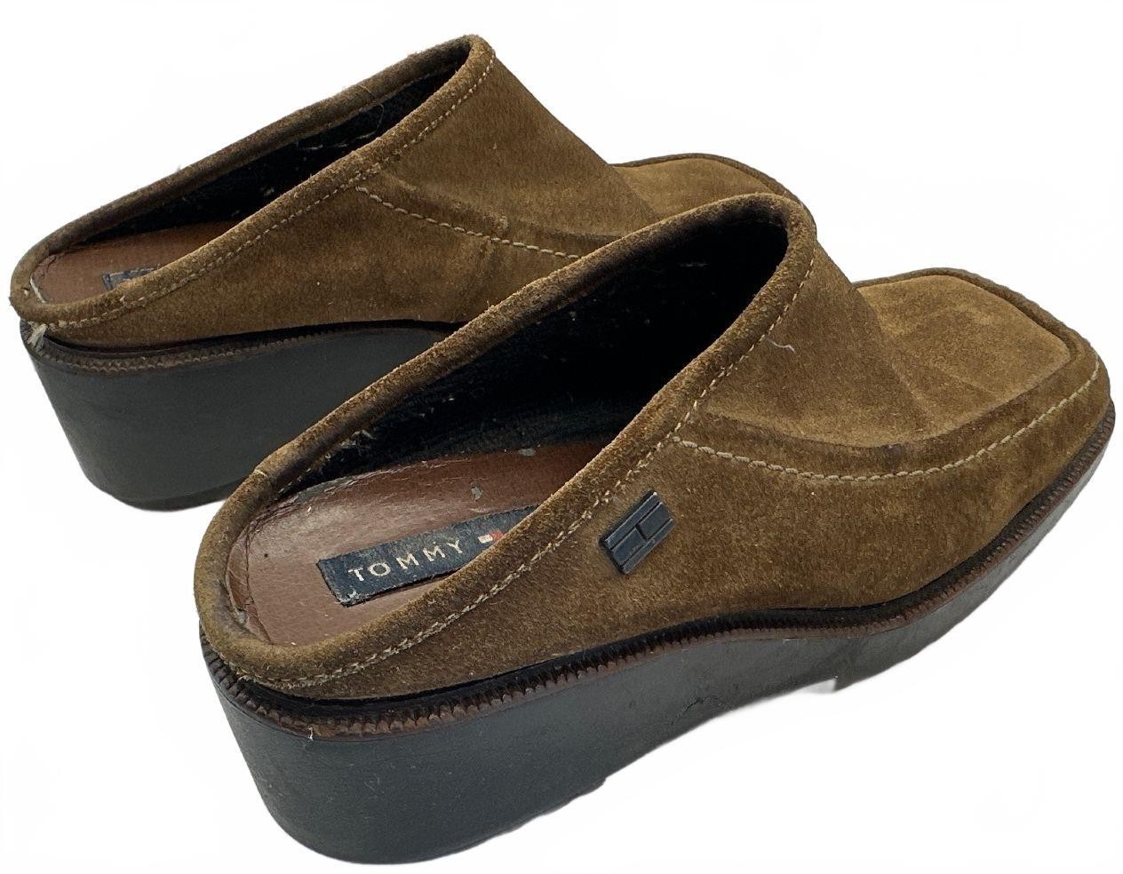 Vintage Womens Tommy Hilfiger Brown Square-Toed Suede Clogs 2.25″ heel Size 6.5M