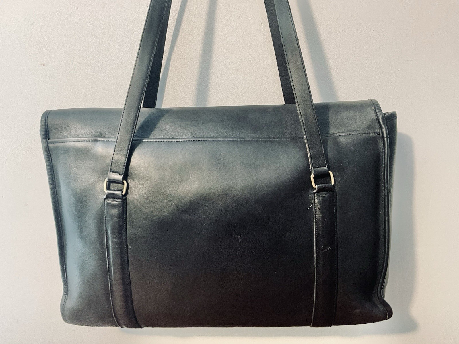 vintage Coach black envelope shoulder bag 5190