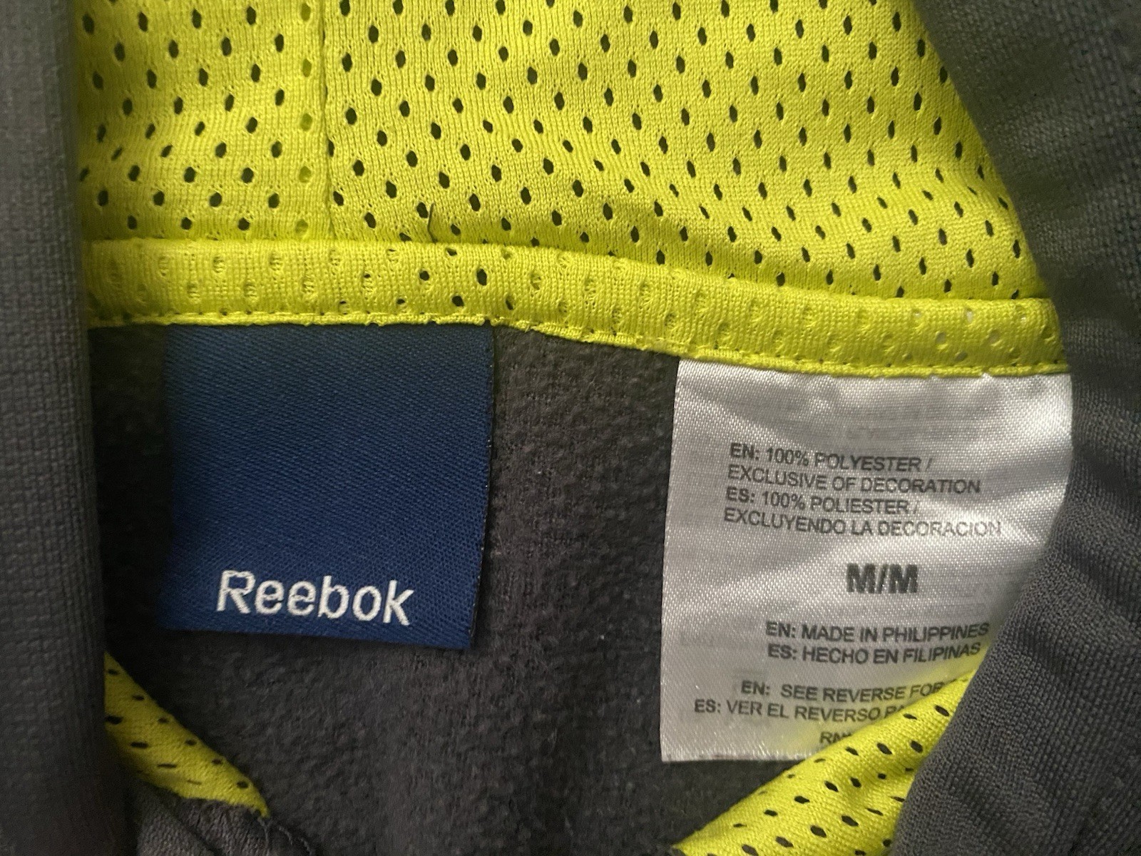 Reebok Men’s Pullover Hoodie Size M Gray/Yellow Logo Fleece Polyester Pockets
