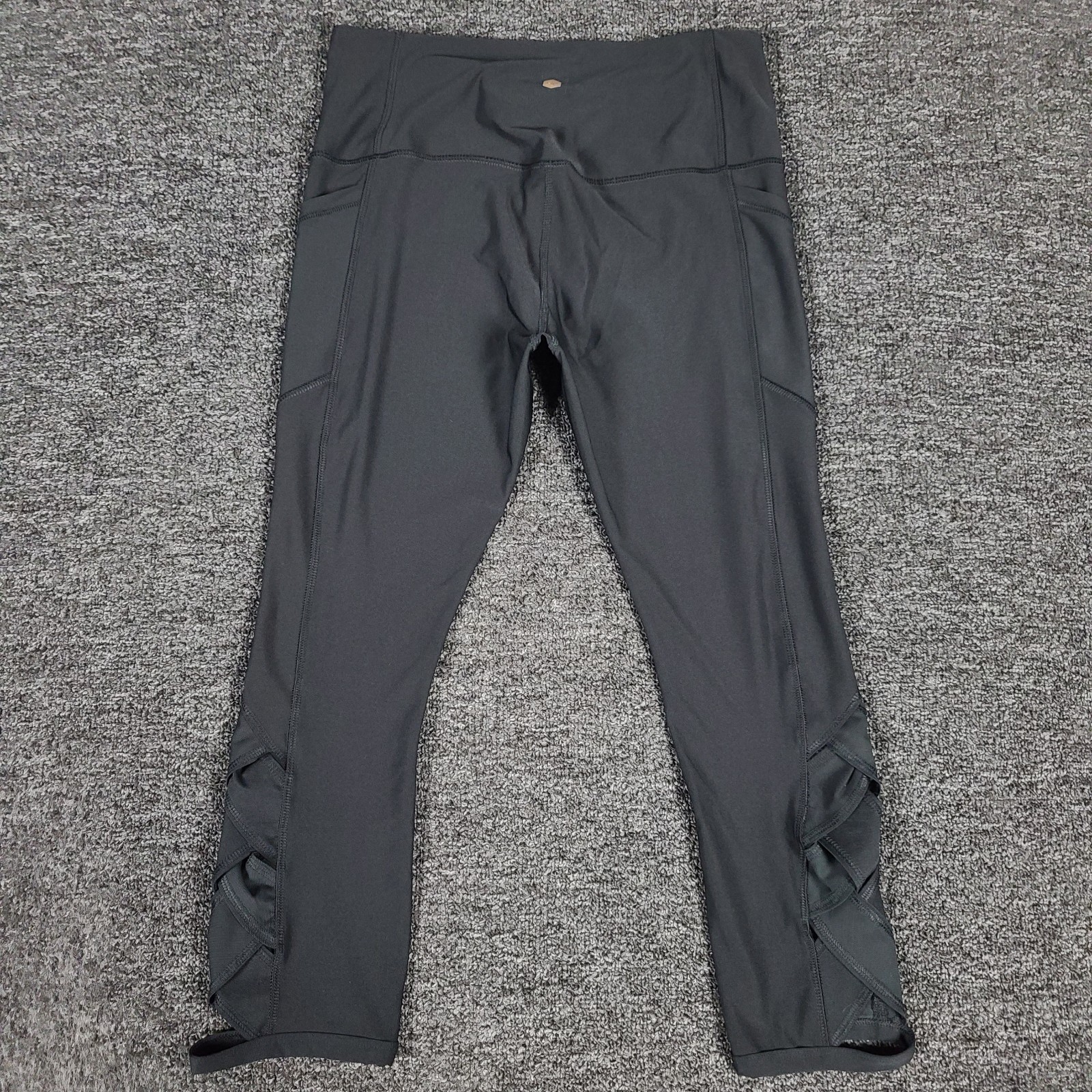 Active Queens Leggings Womens Medium Black Cropped Gym Yoga Running Workout