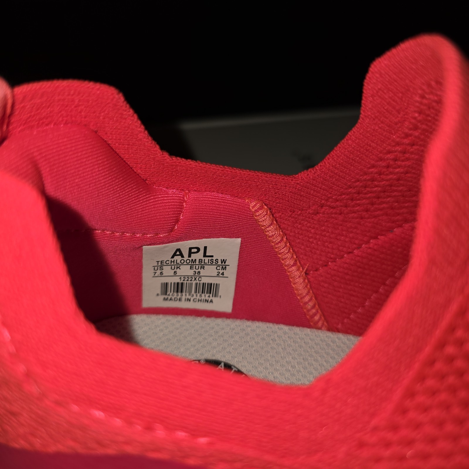 APL Techloom Bliss M6/W7.5