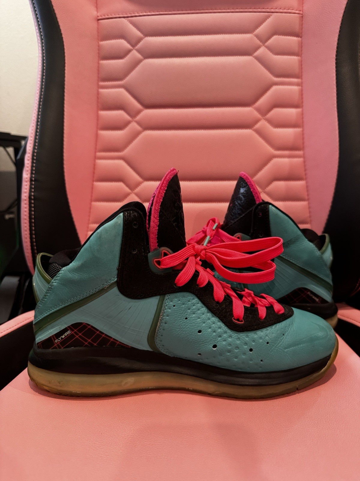 Size 8.5 – Nike LeBron 8 2010 South Beach