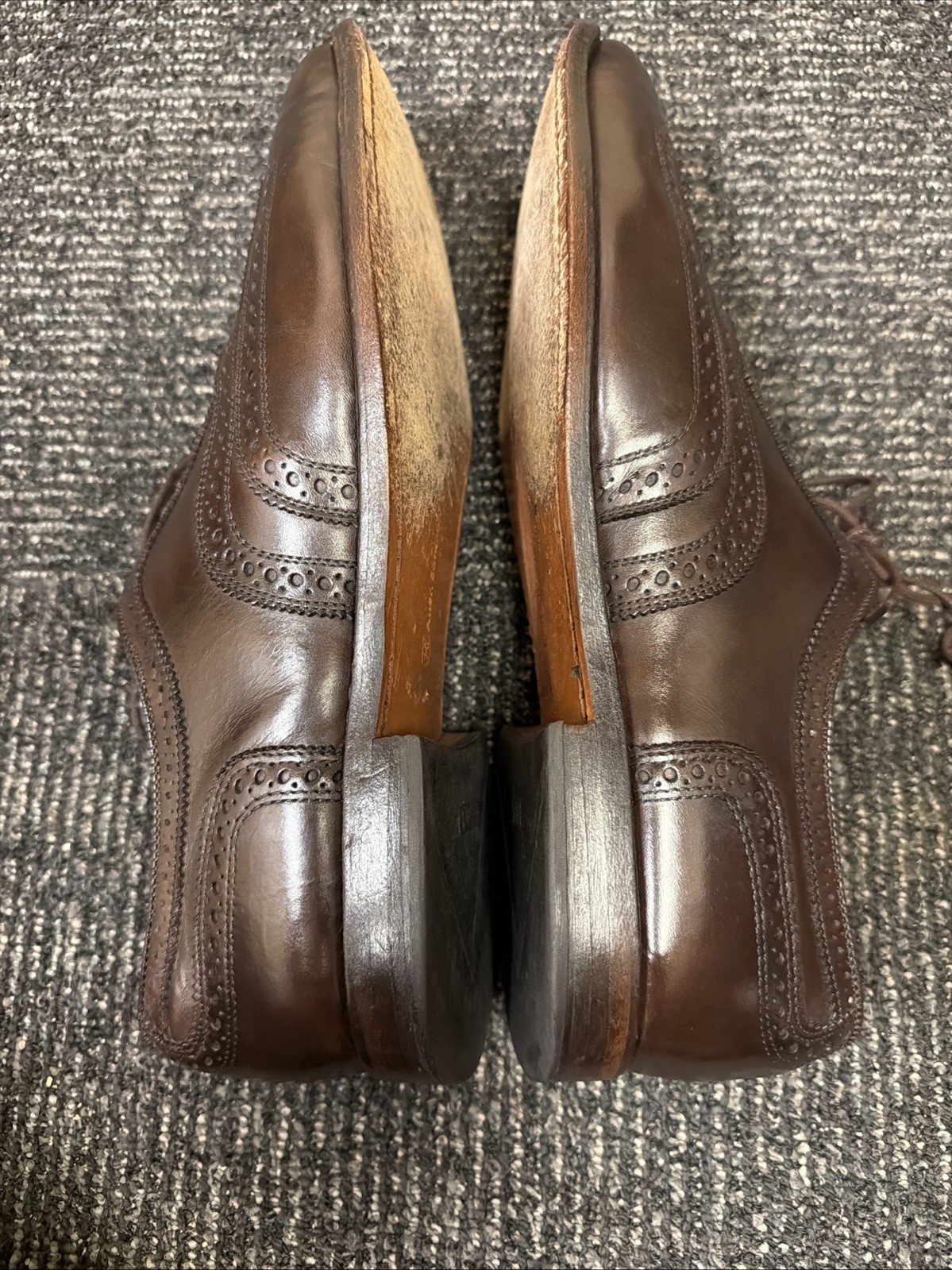 RARE Allen Edmonds McAllister Dark Brown Balmoral Wingtip Brogue Lace-Up Oxfords