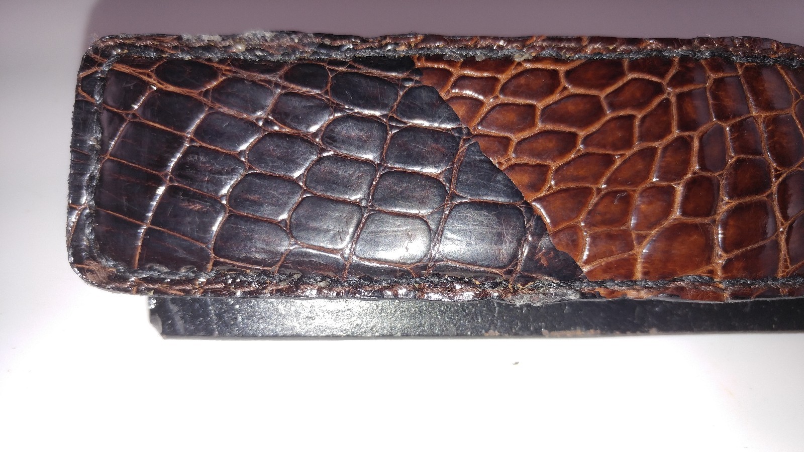 NEW Authentic Magnetic MONEY CLIP ALLIGATOR HIPSTER Slim CASH Bill Holder NWOT