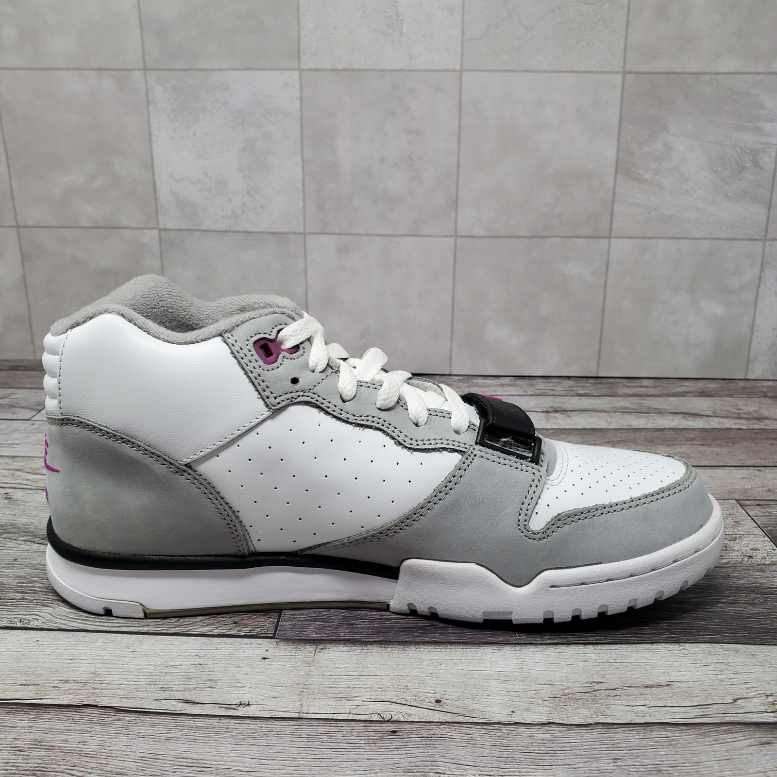 Nike Air Trainer 1 FN6885-062 Medium Grey Black White Hyper Violet Mens Size 9.5