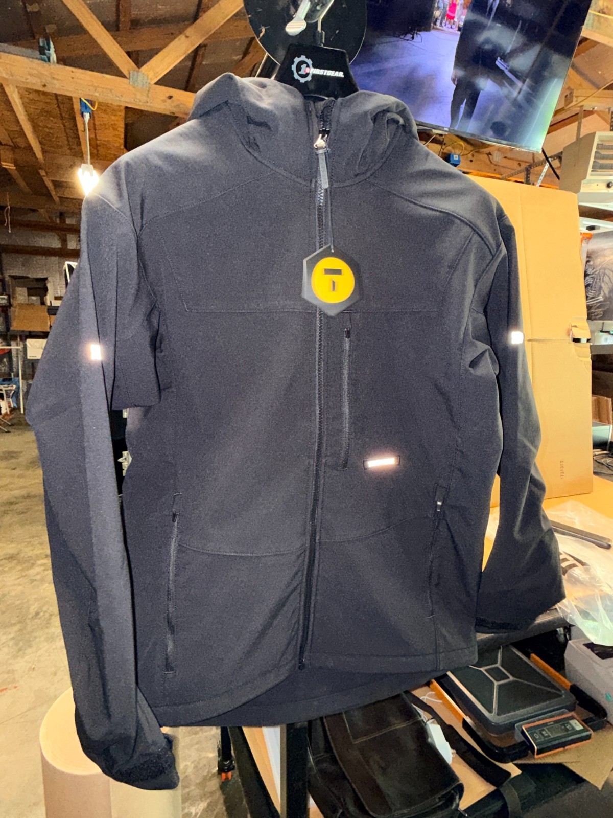Truwerk S3 Solution Hoodie Men’s Size Medium Black Full Zip Water Tear Resistant
