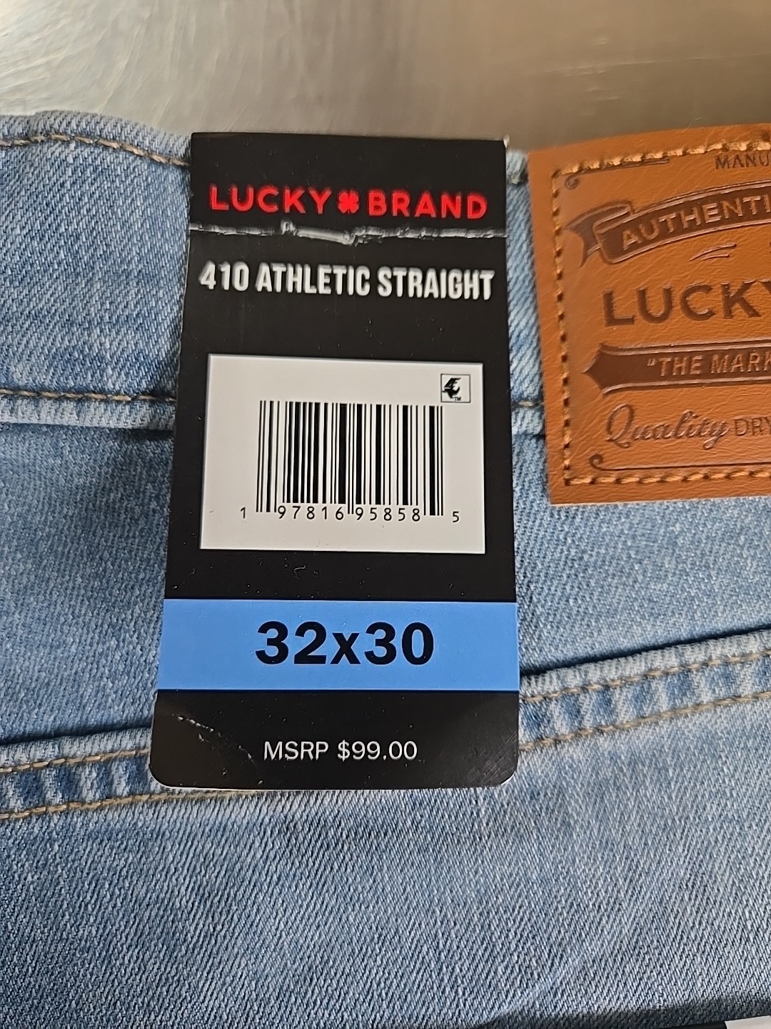 NWT: Men’s Lucky Brand 410 Athletic Straight Jeans – Light Wash – 32×30 or 34×30