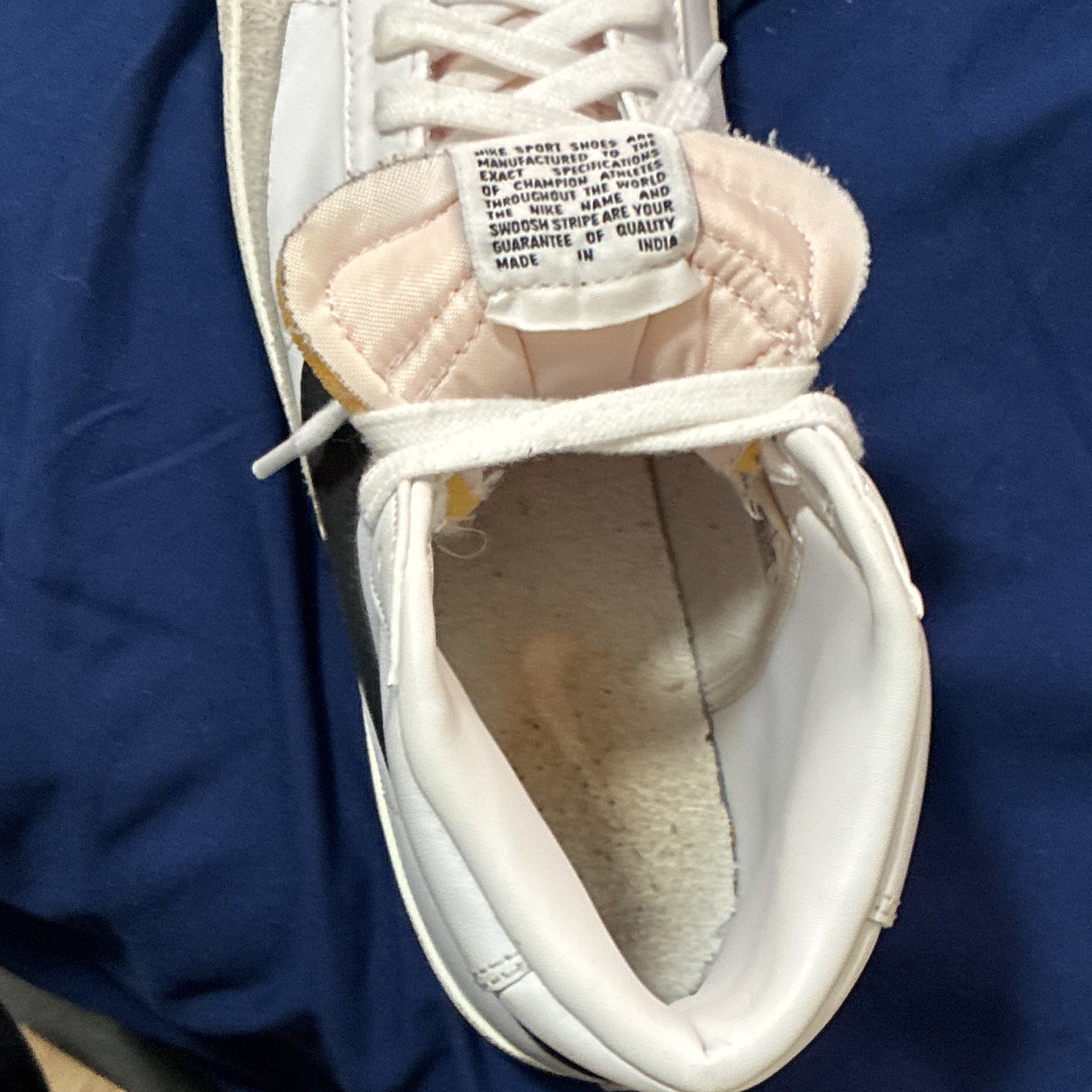 Nike Blazer Mid ’77 Vintage Mid Top Leather Sneakers White/Black 2019 NO BOX!!