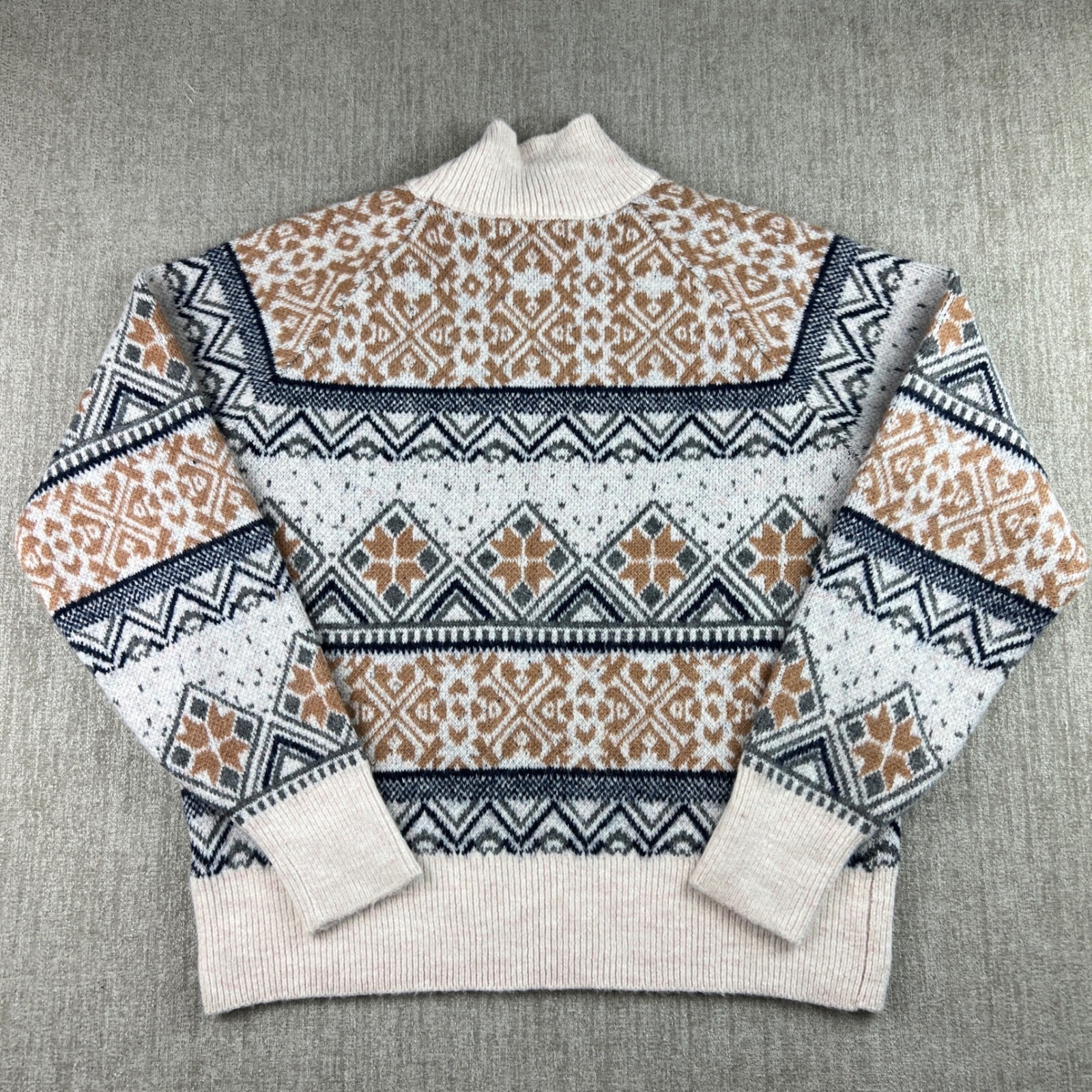a loves a Fair Isle Sweater Women Large Cream Tan Navy Mock Neck Pullover Nordic