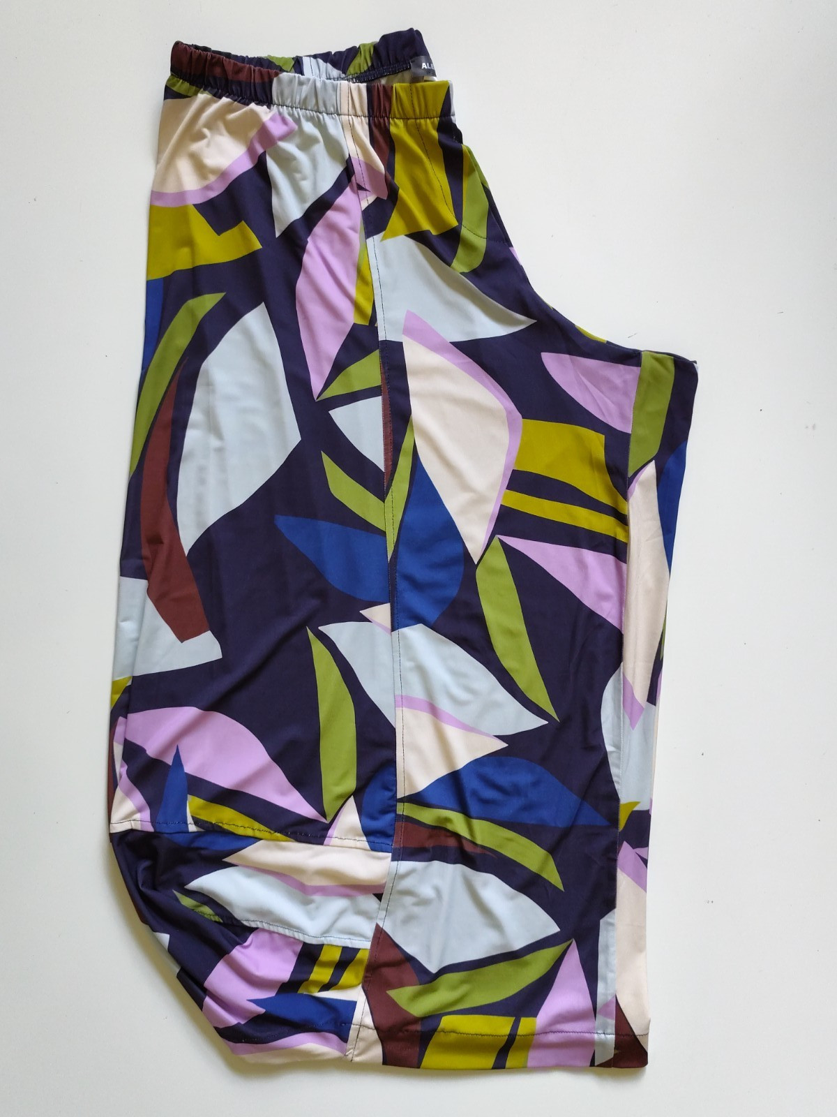 Alembika 2 pc. Set Tunic & Harem Cropped Oversized Pants Geometric Pattern L/XL