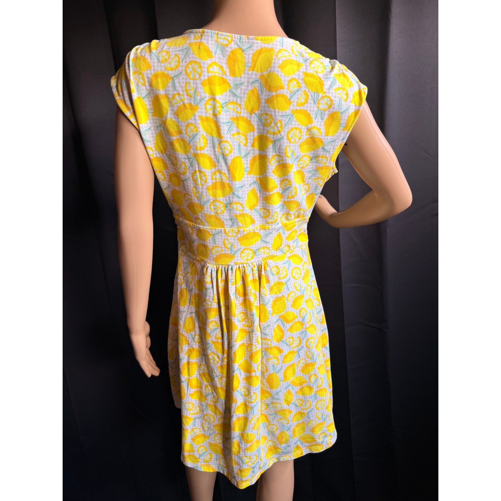 Lands End Yellow Lemon Print Faux Wrap Dress Size MP Sleeveless Gingham Tropical