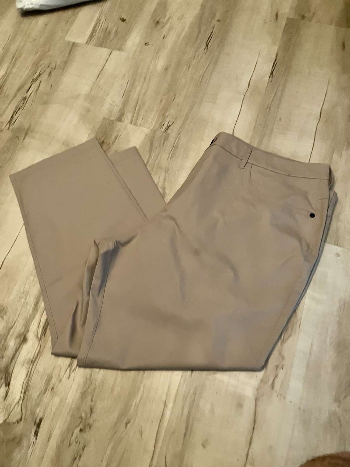 NWT – Public Rec Men’s Pants – 44 Waist Khaki