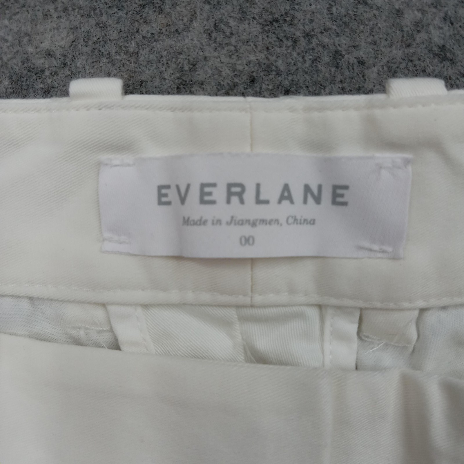 Everlane Pants Womens 00 White Cotton Stretch Chino Tapered Pleated Dress