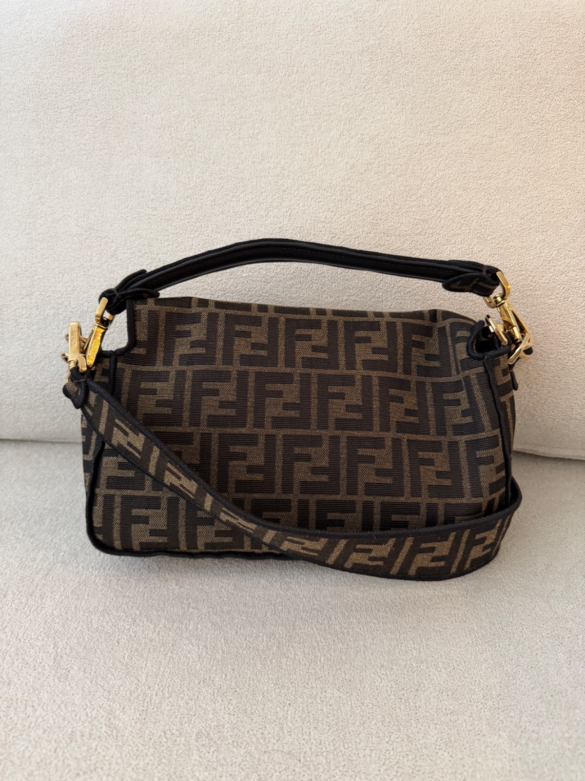 FENDI Baguette Bag – Tobacco brown FF jacquard fabric bag