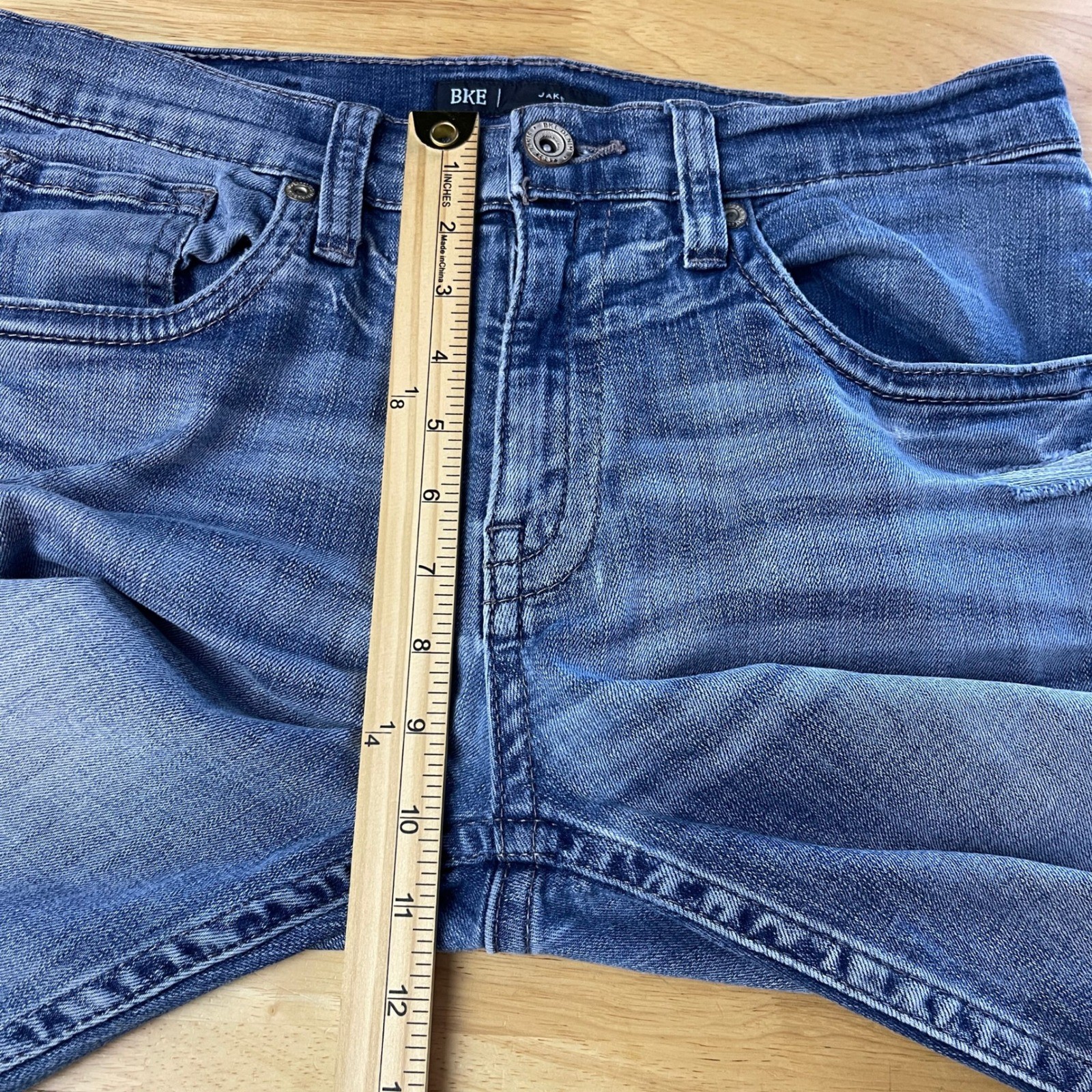 BKE Jake Straight Leg Stretch Mens 32×32 Distressed Light Wash Denim Blue Jeans