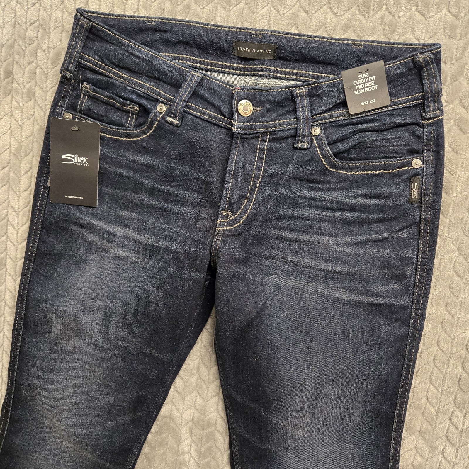 Silver Jeans Suki Curvy Mid Rise Slim Boot Dark Wash Women’s Denim 32×33 NWT