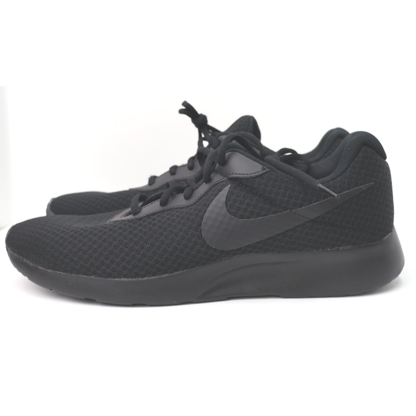 Nike Tanjun Mens Triple Black Mesh Running Shoes Low Top Sneakers Size 13