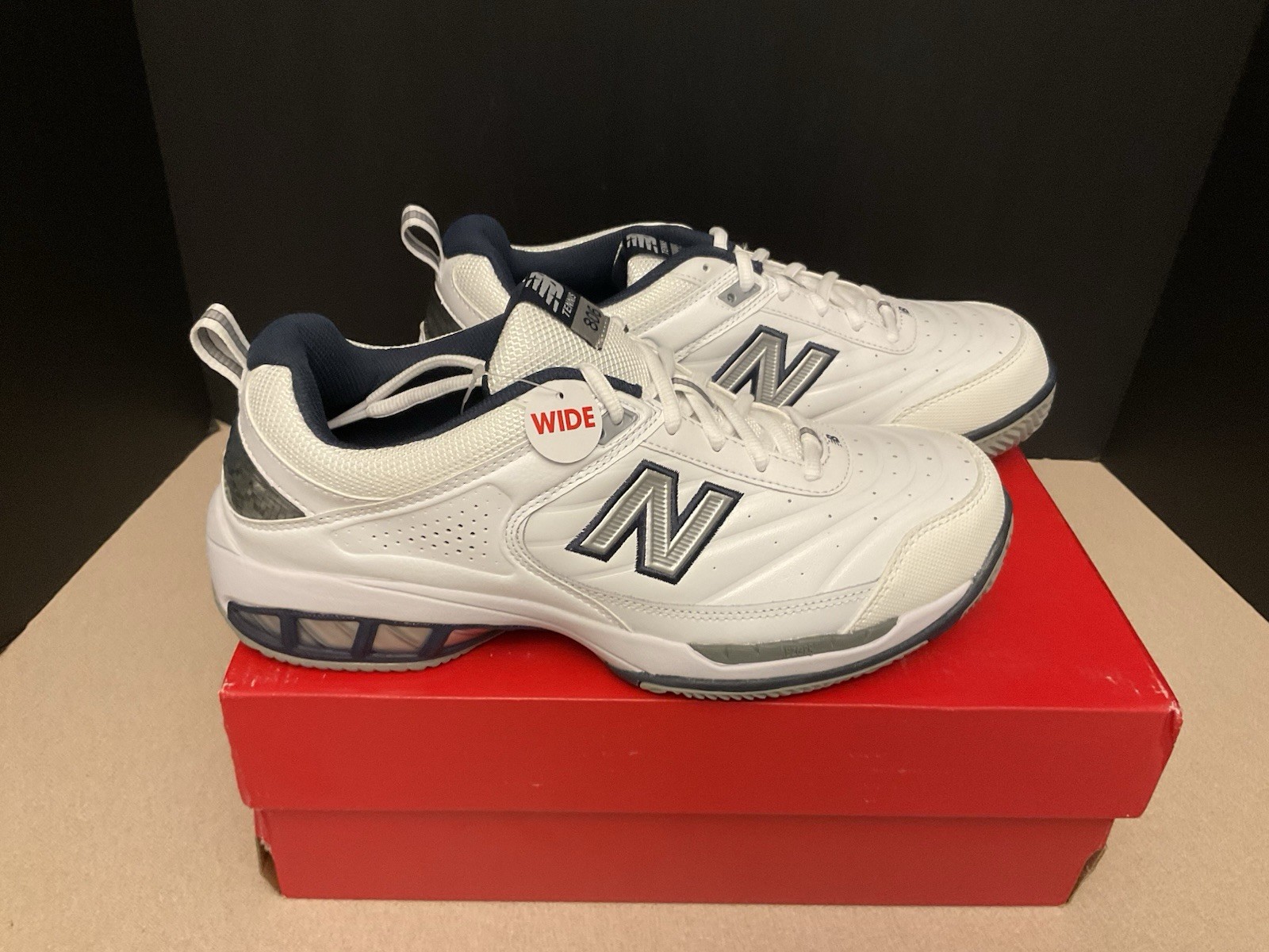 New! Mens New Balance 806v1 White/Blue Tennis Shoes. MC806W. Size 8.5-2E Wide.