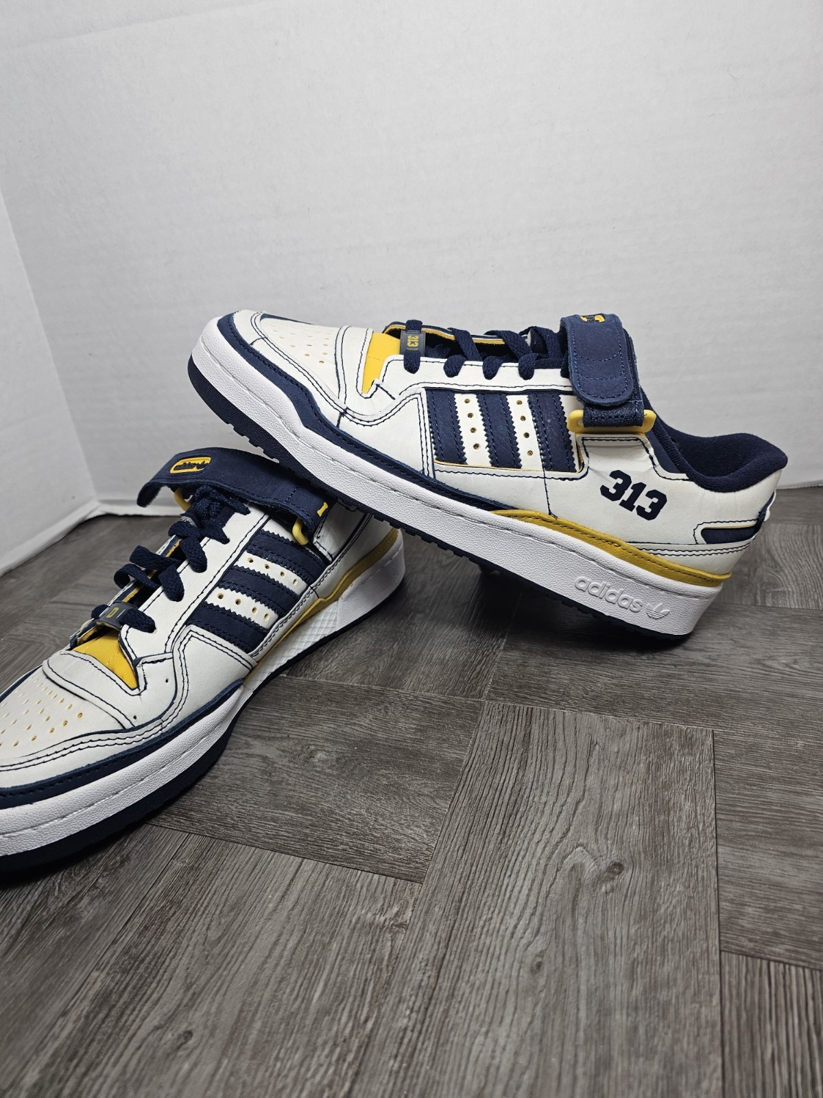 adidas Forum Low 313 Raised From Concrete White/Navy/Yellow APF79001 Sneaker