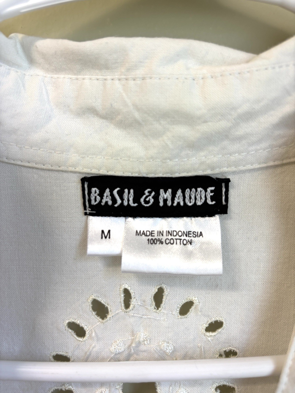 Vintage Basil & Maude White Eyelet Embroidered Button Front Shirt, M, Y2K Boho