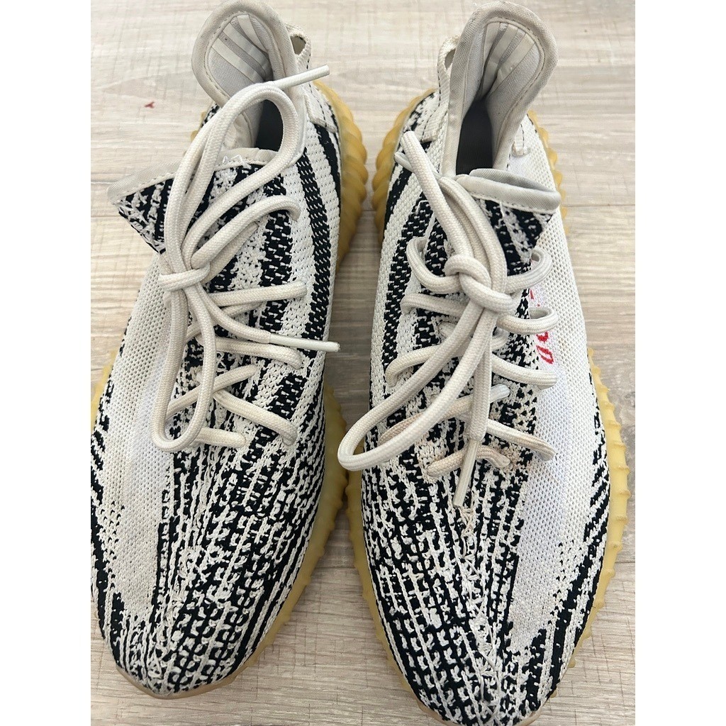 Adidas Yeezy Boost 350 V2 Zebra CP9654 Mens Sneakers Size US8.5