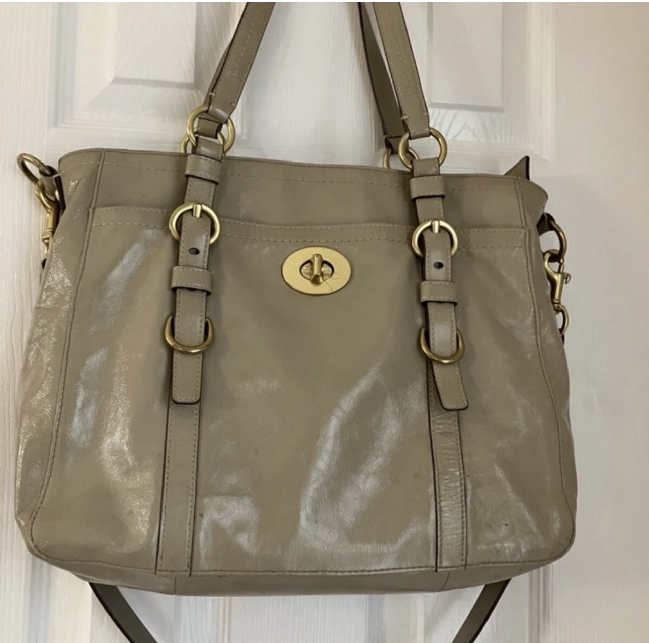 Coach Beige Satchel Bag Turn Lock Buckle Accent Double Handles Gold Hardware