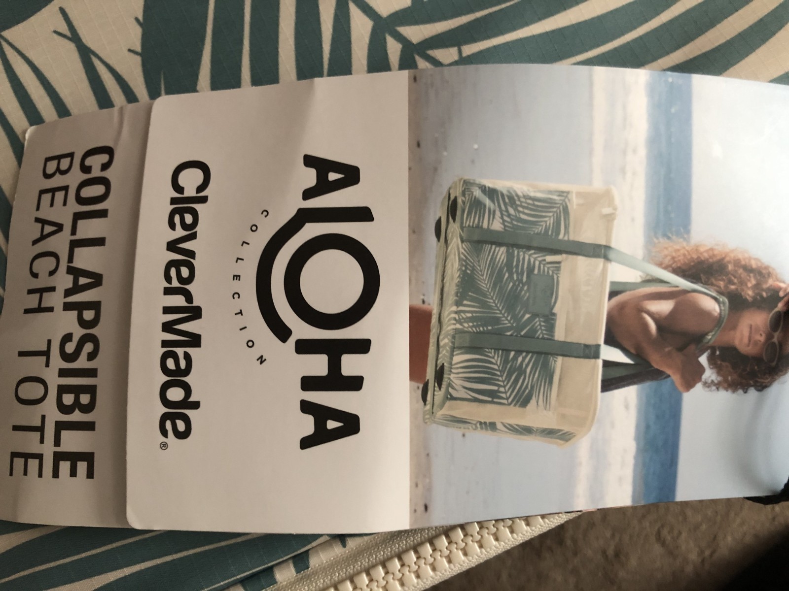 aloha clevermade collapsible beach tote Teal/Floral Design, New