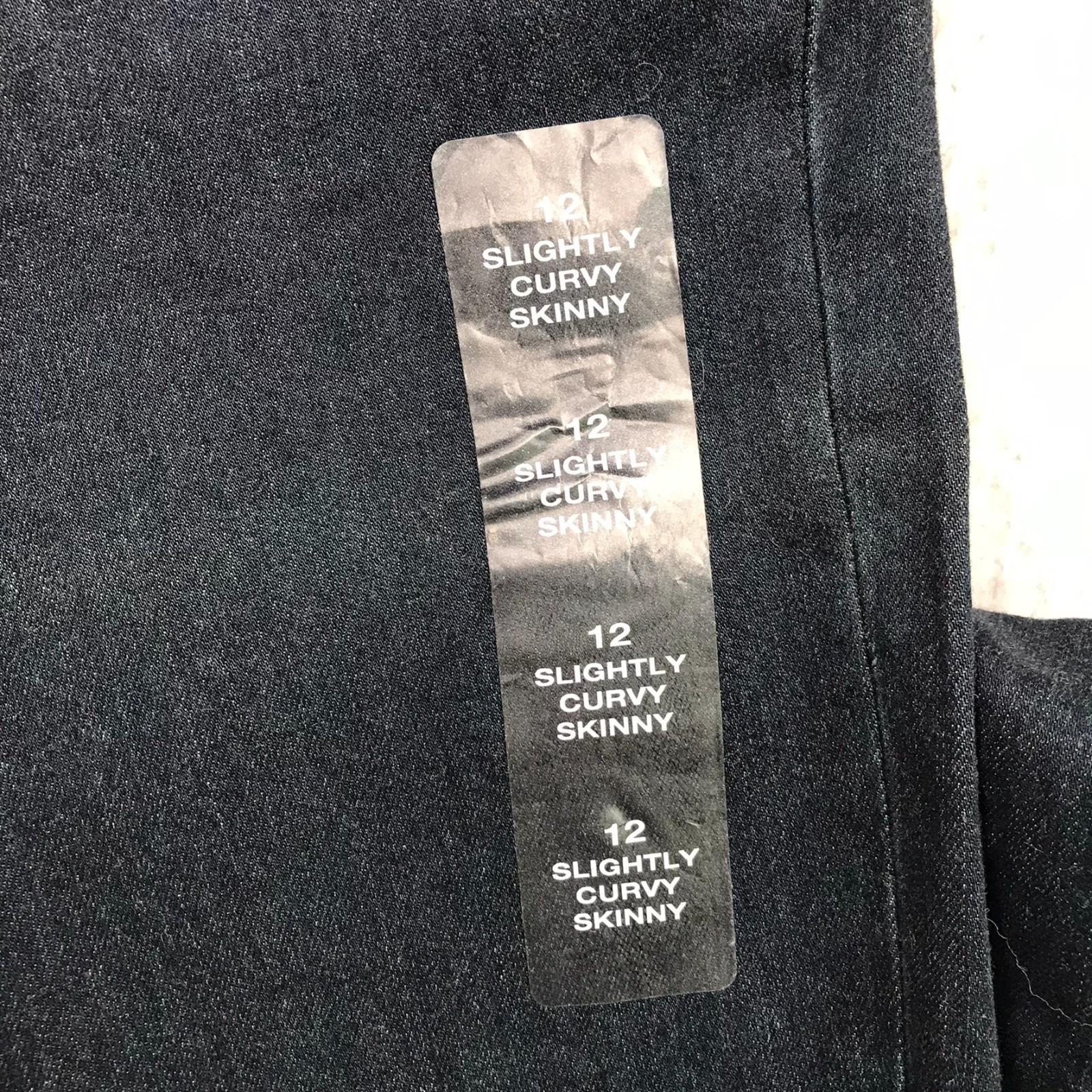 Eddie Bauer Jeans Womens 12 (33×27) Blue Slightly Curvy Skinny Stretch Denim NEW