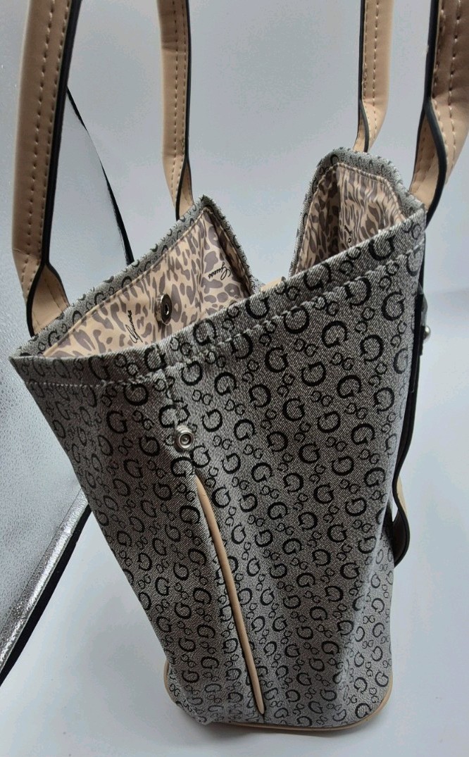 Guess Monogrammed Signature Pattern Satchel Tote Purse Bag Grey & Beige – VGC