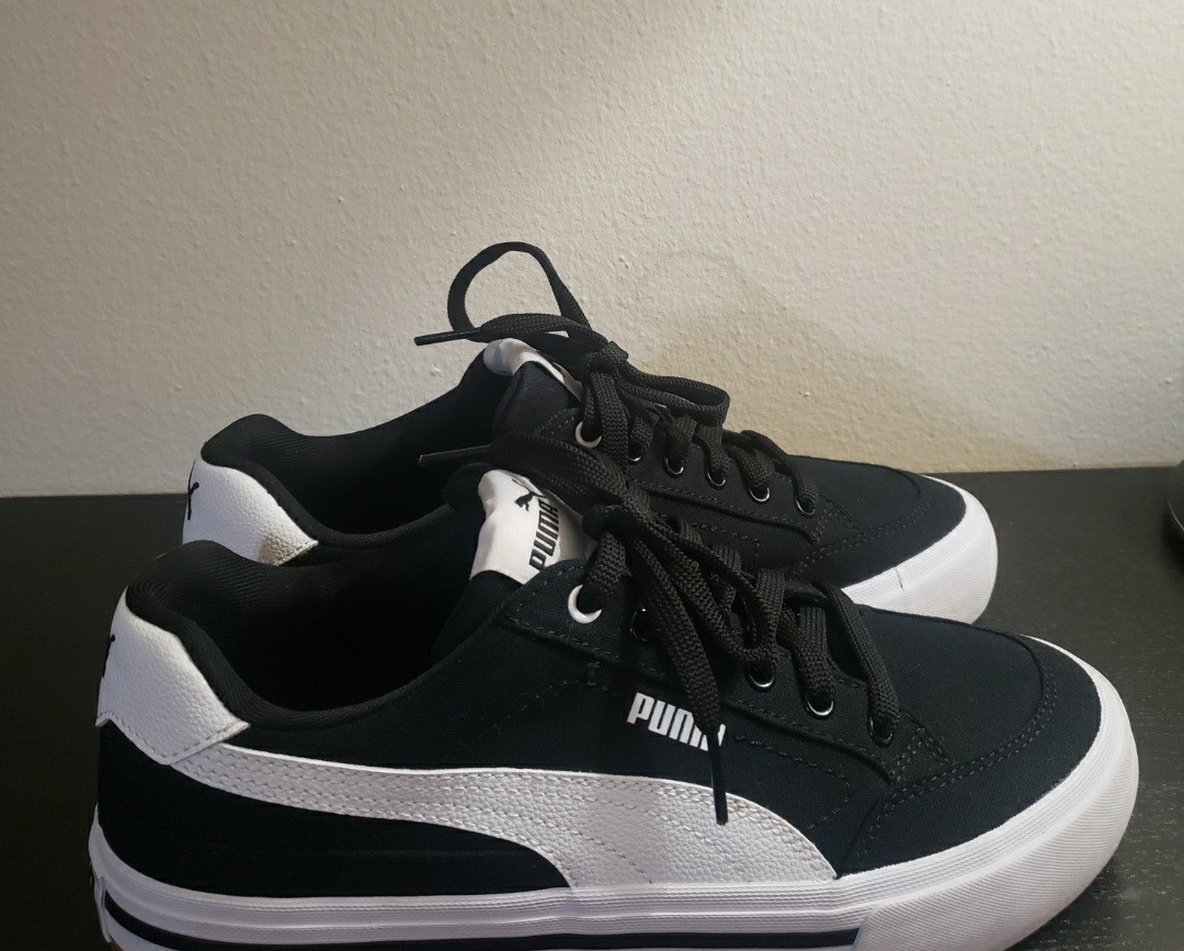 PUMA Court Classic Vulcanized Canvas Casual Shoe W/Comfort Foam(Size 7.5) NEW!