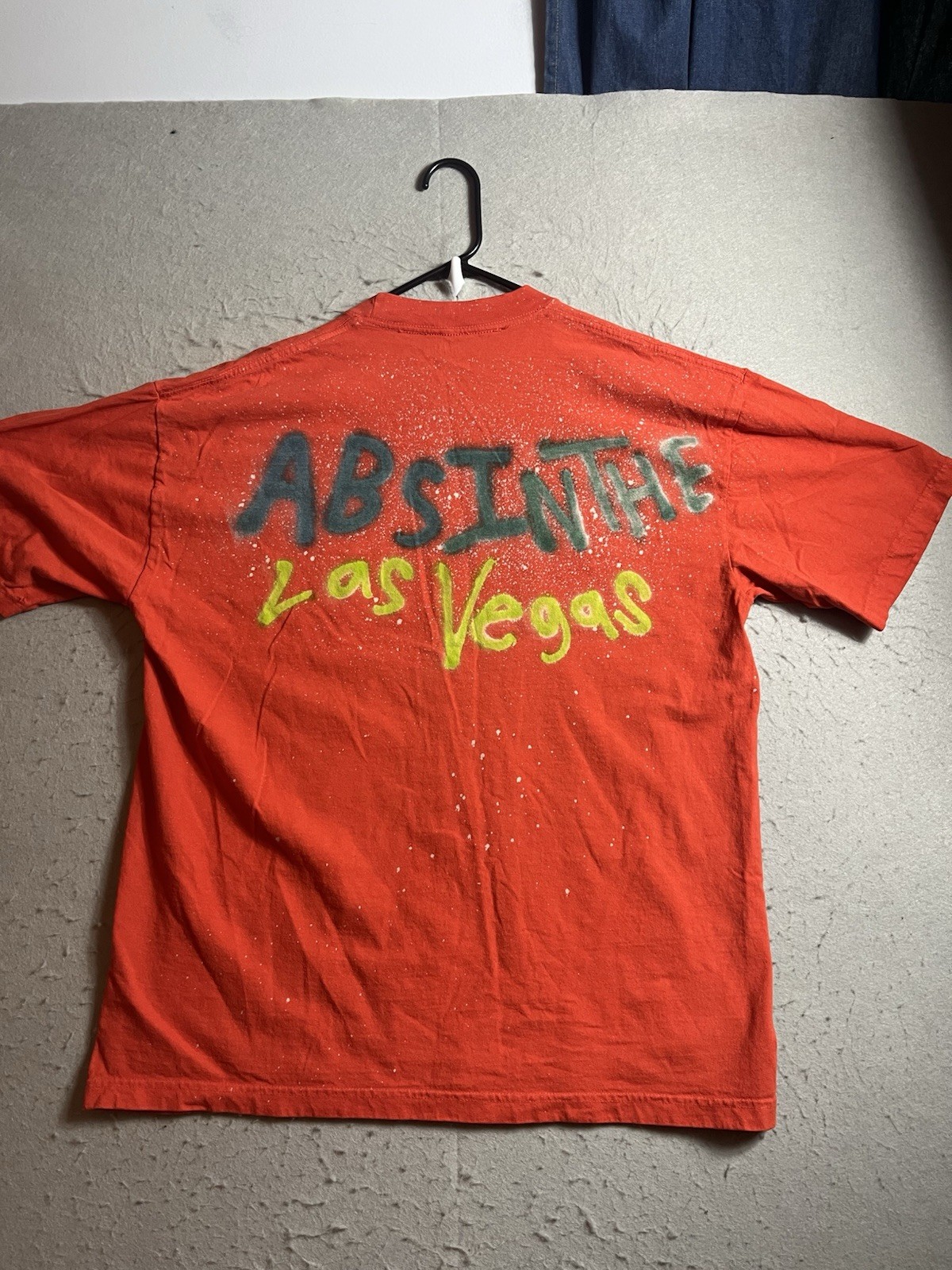 ABSINTHE BY COLIN YEO, HAND PAINTED T SHIRT L Tee Made In USA designer Orange